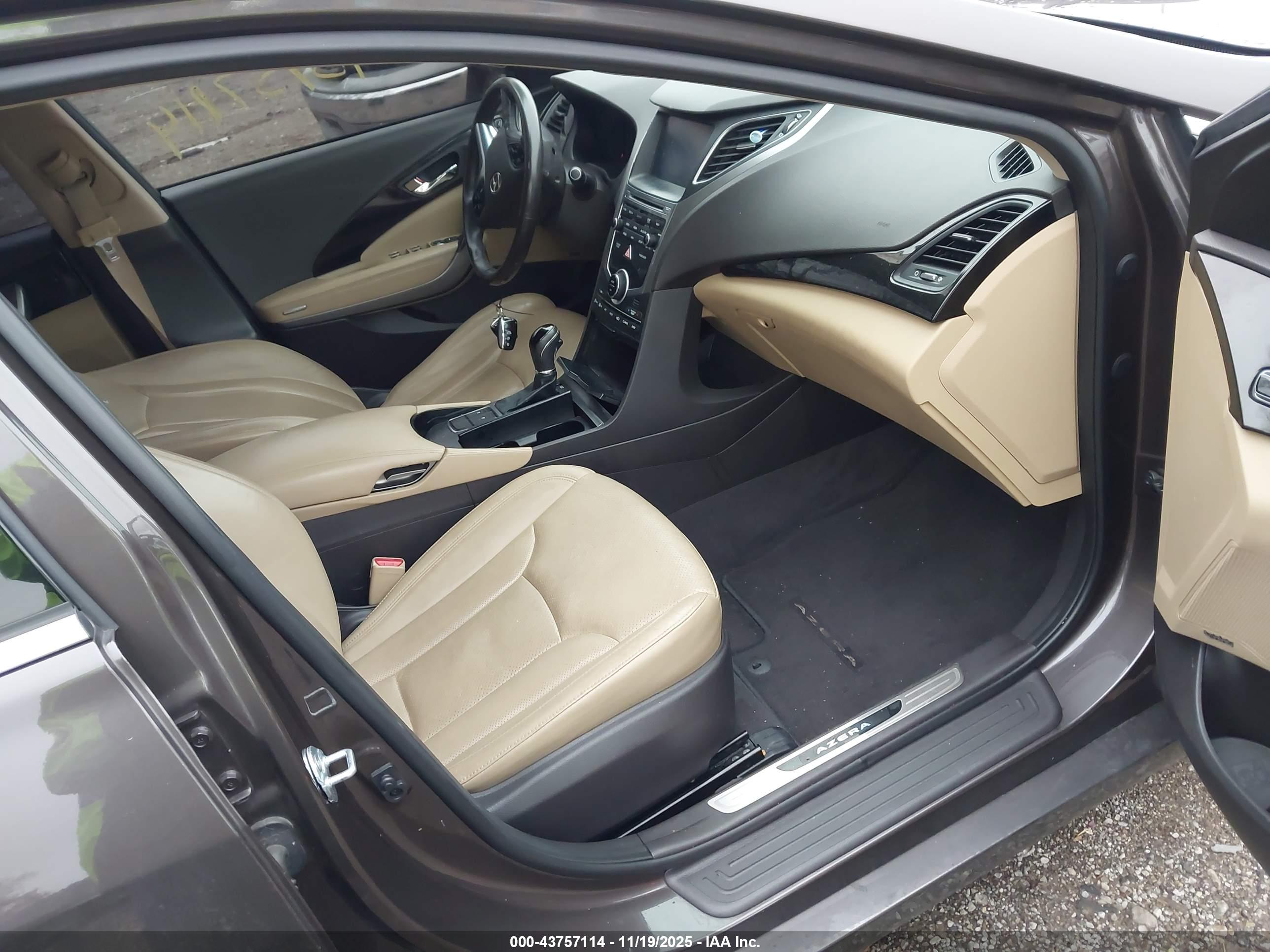 HYUNDAI AZERA image 5