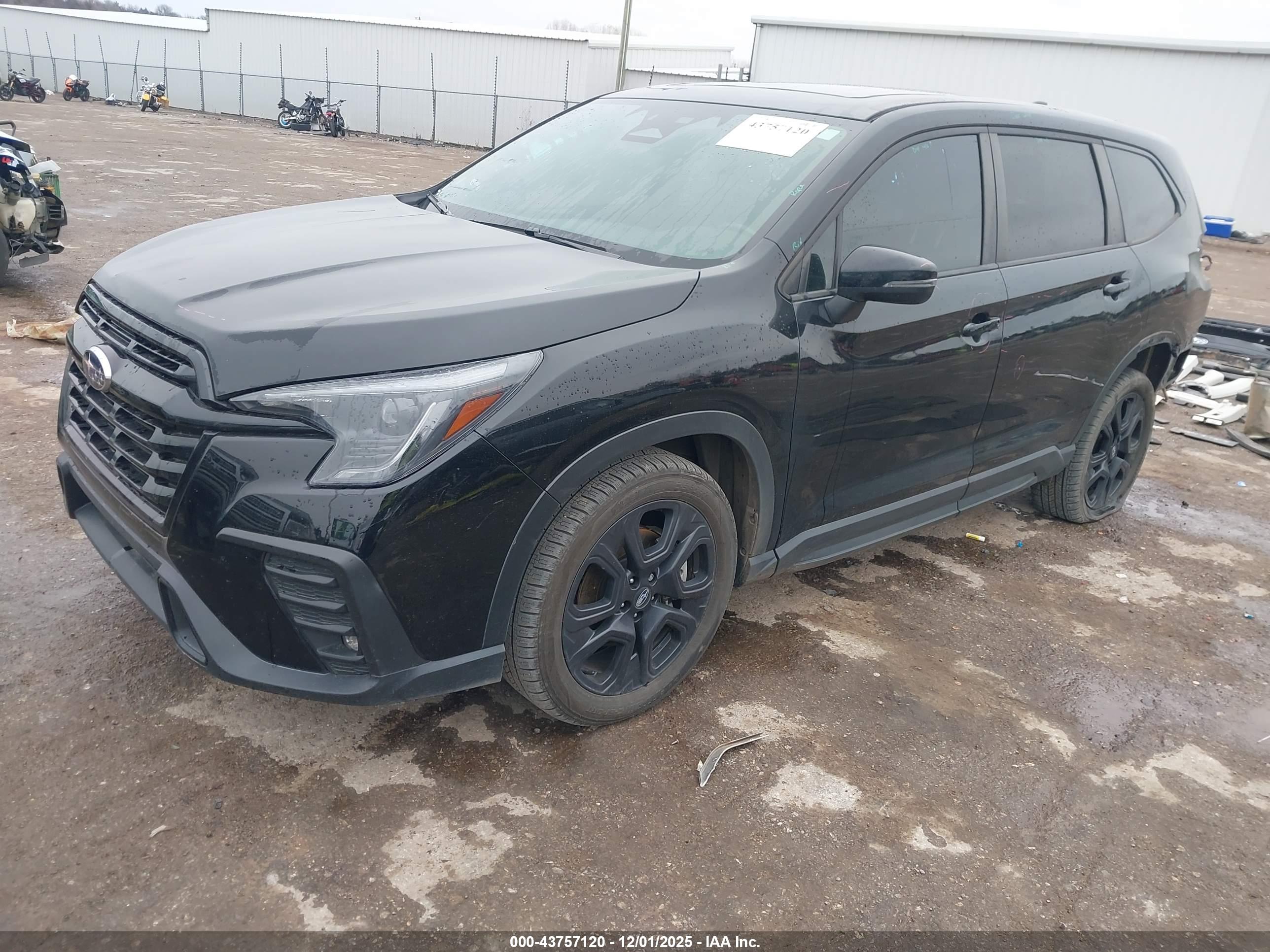 SUBARU ASCENT image 2