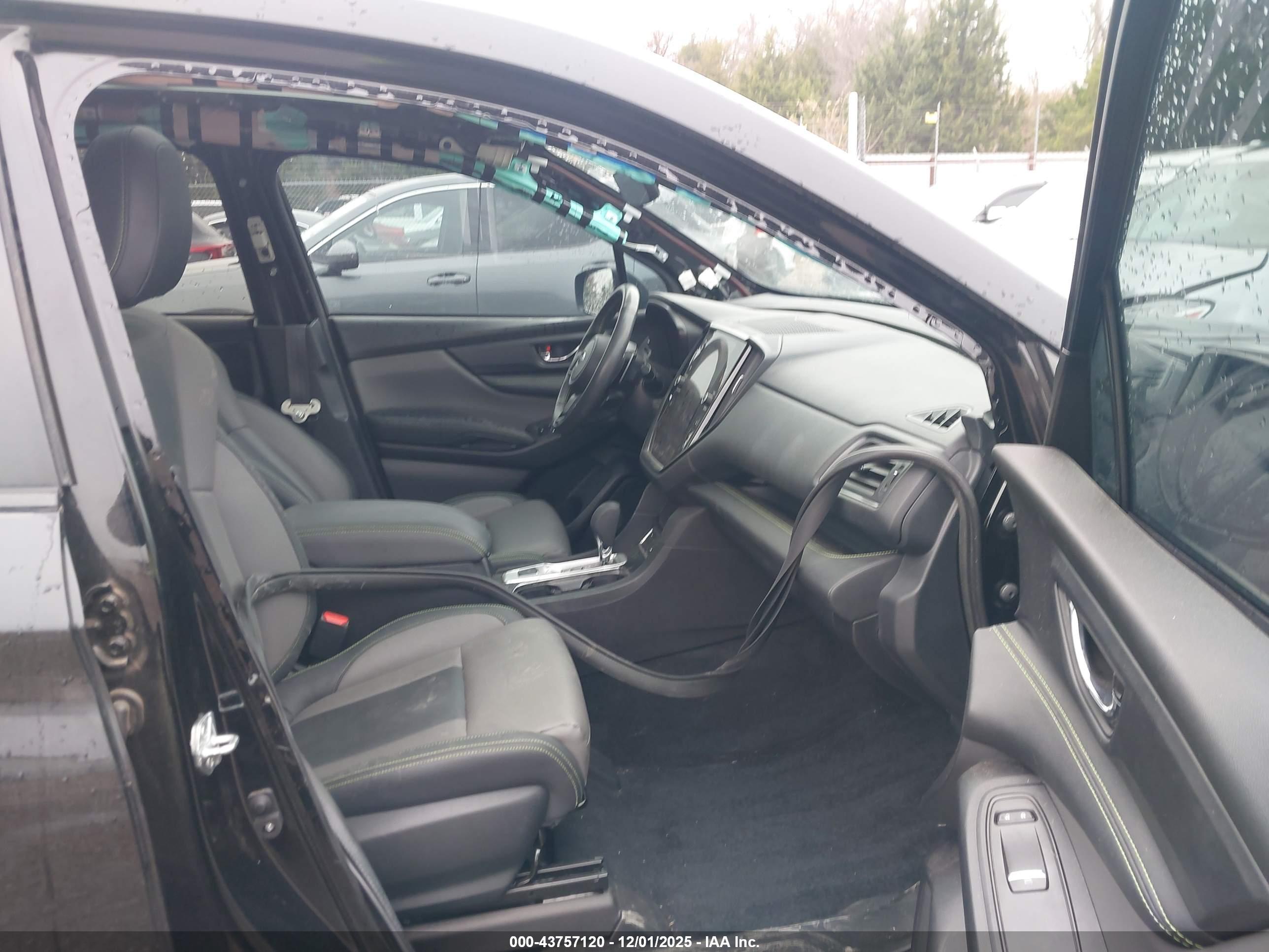 SUBARU ASCENT image 5
