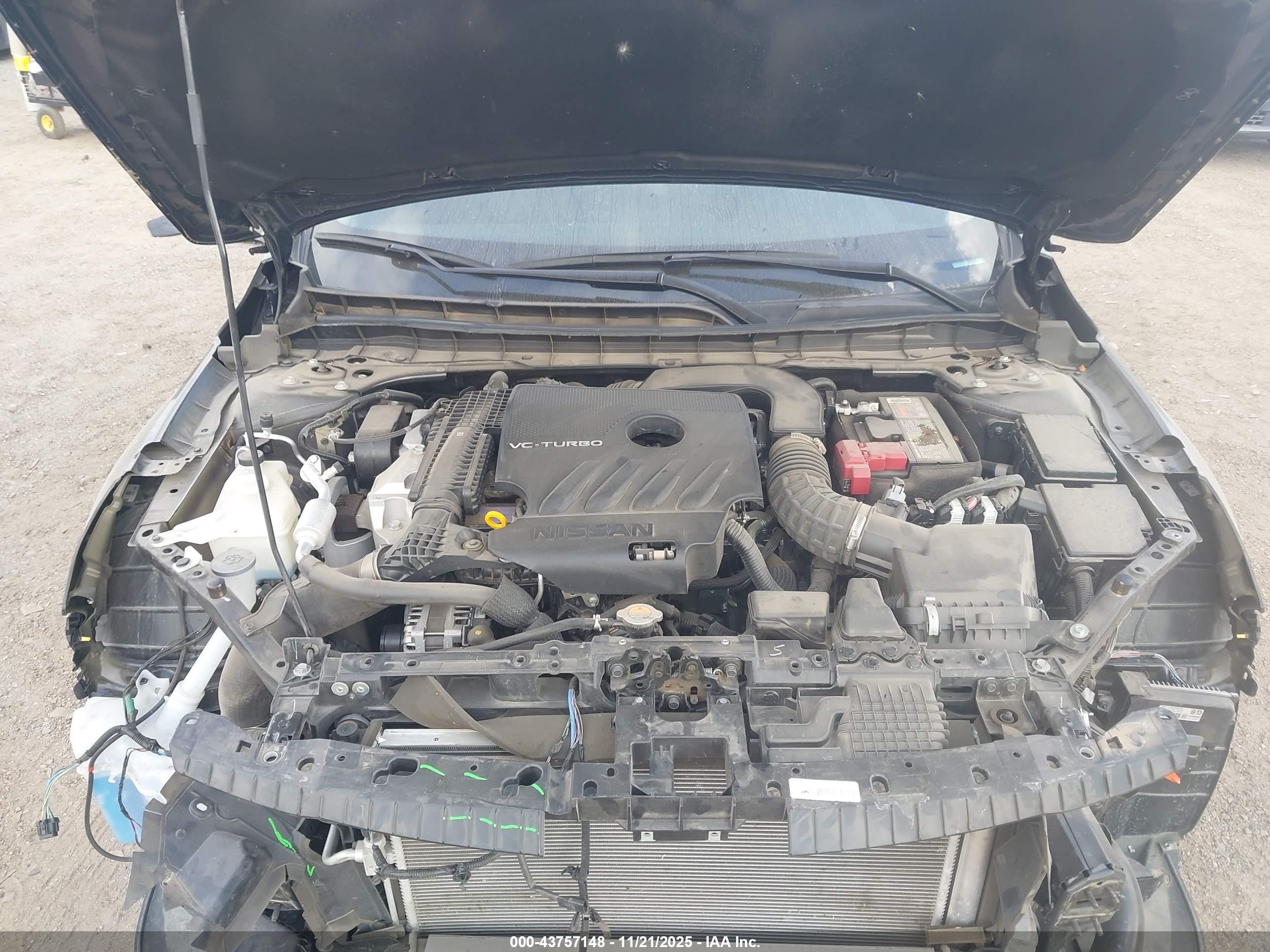 NISSAN ALTIMA image 10
