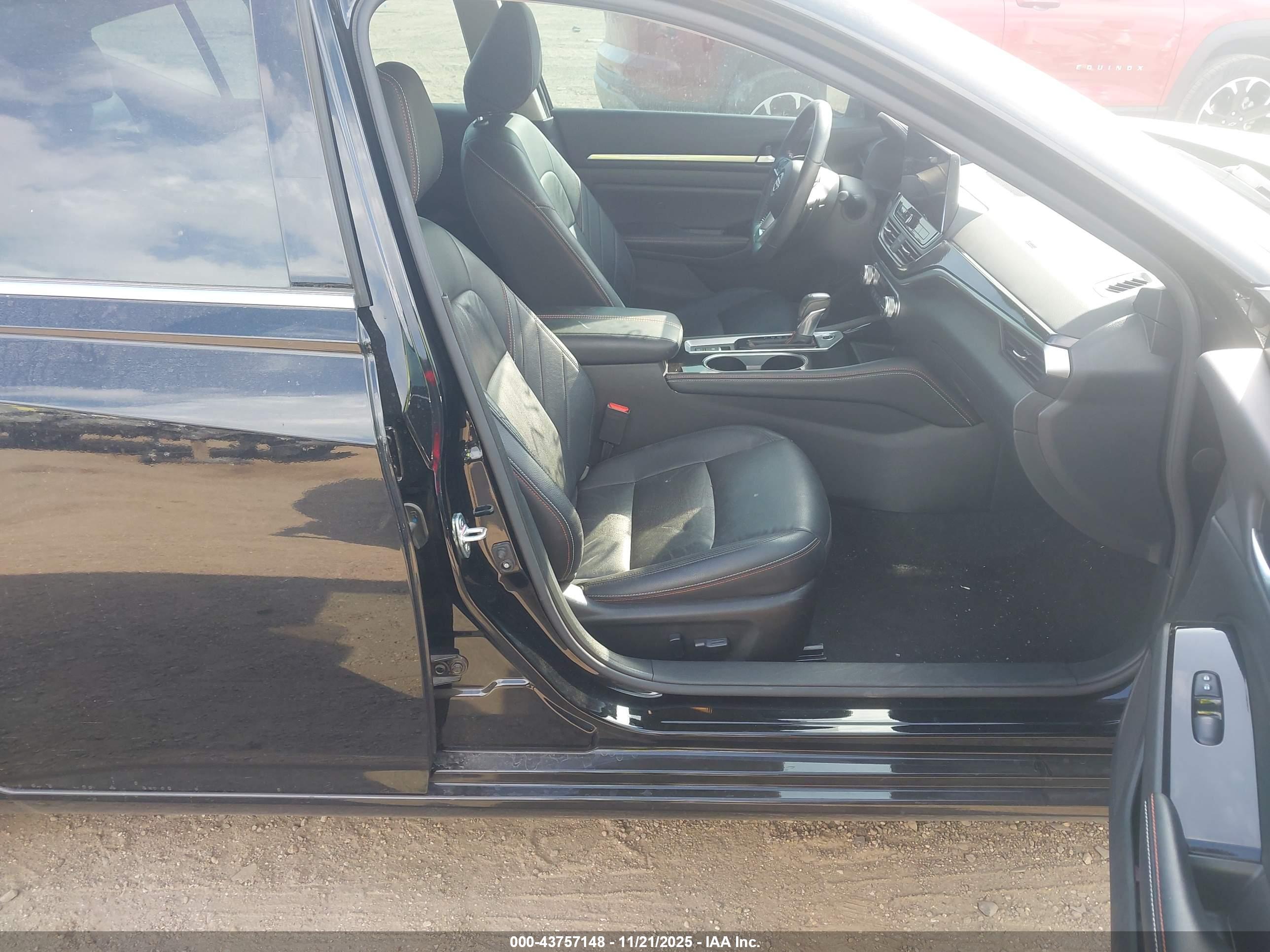 NISSAN ALTIMA image 5