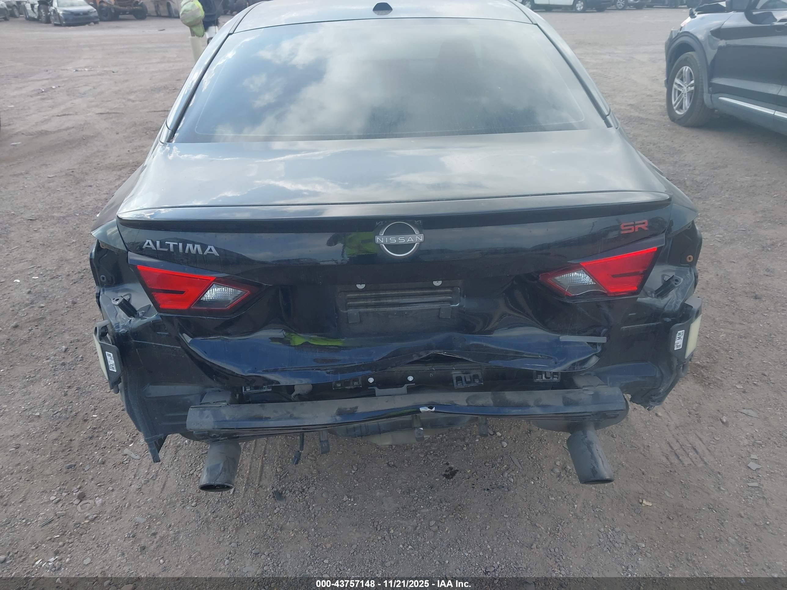 NISSAN ALTIMA image 6