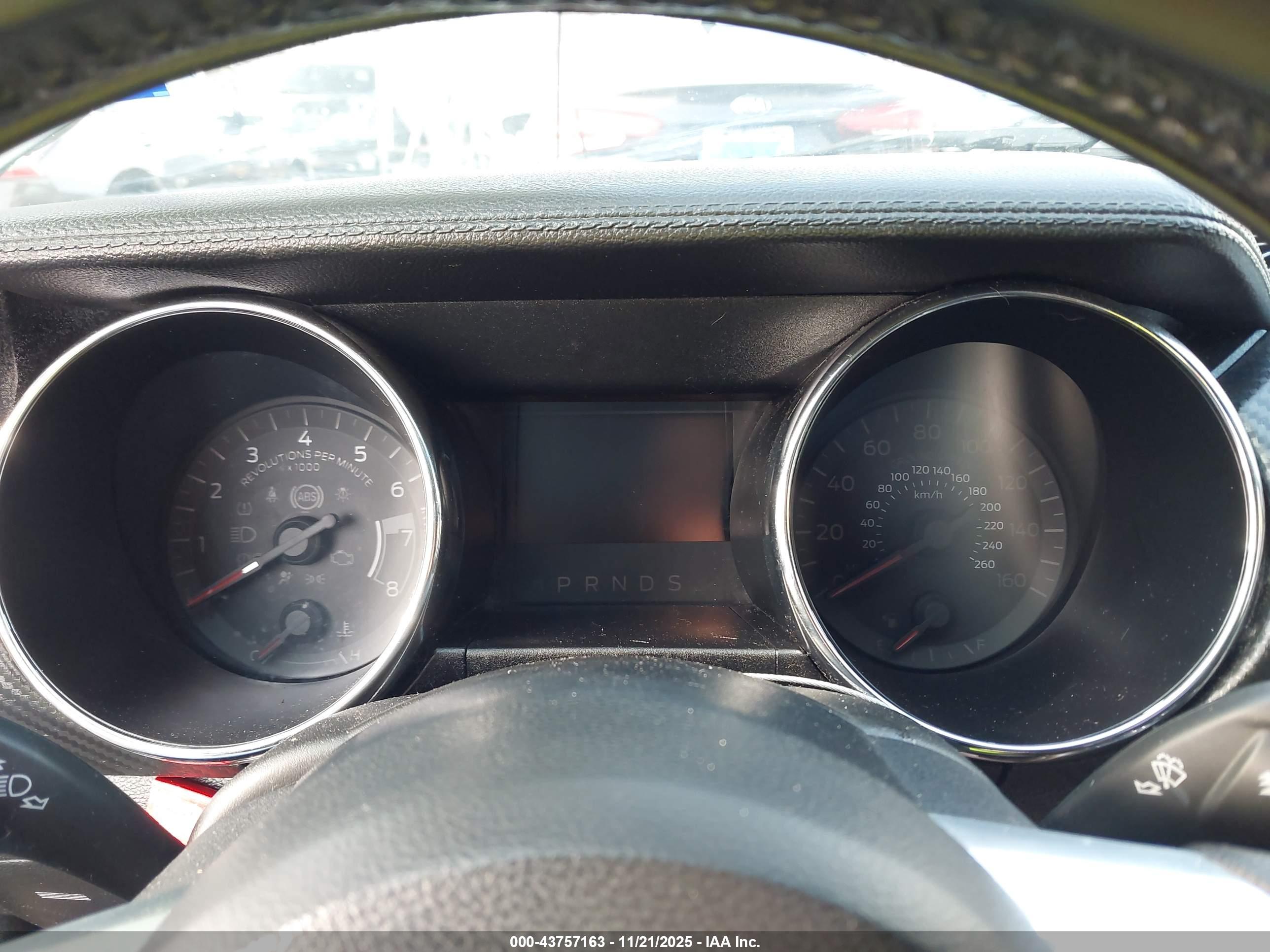 FORD MUSTANG image 7