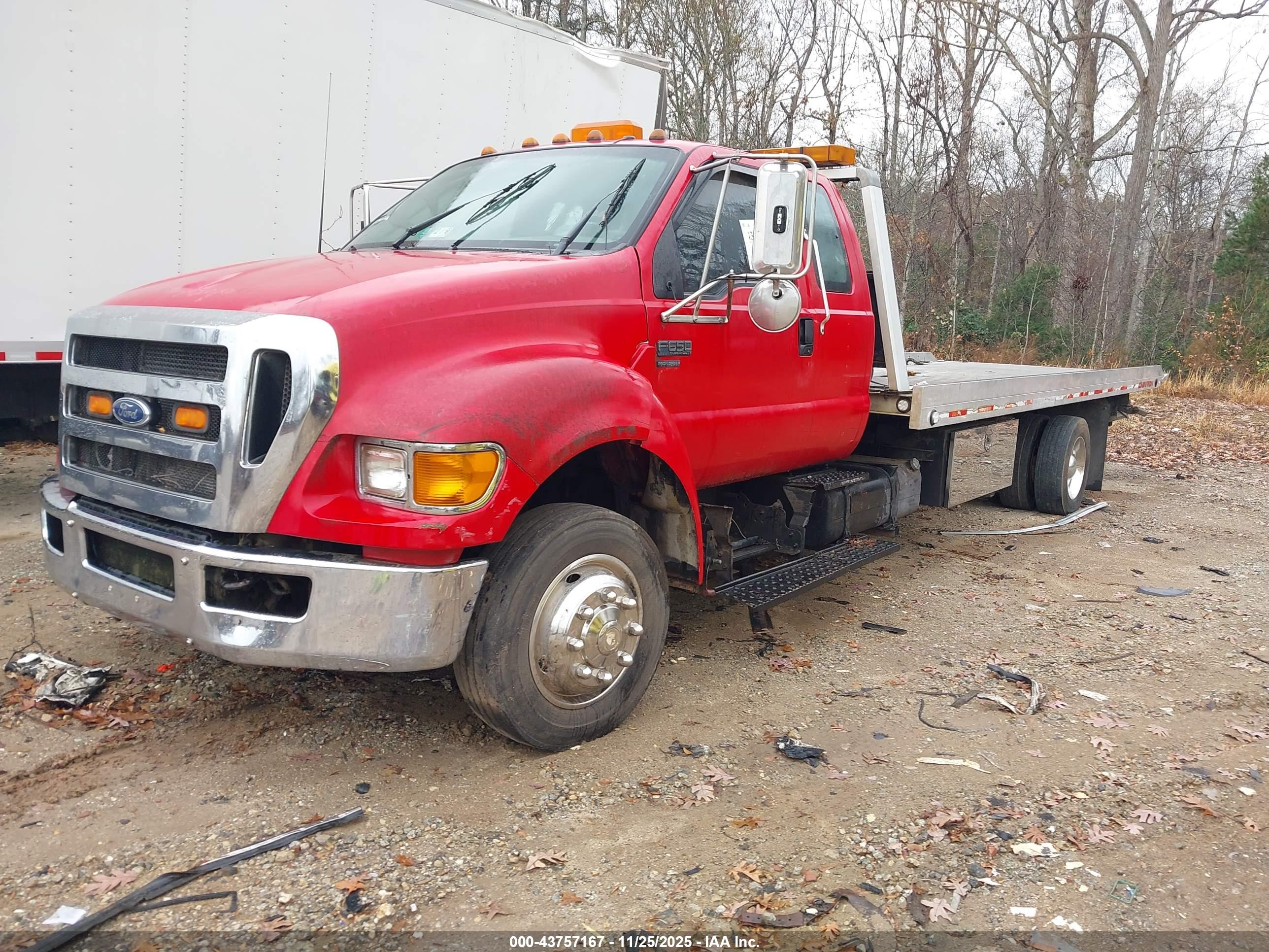 FORD F650 image 2