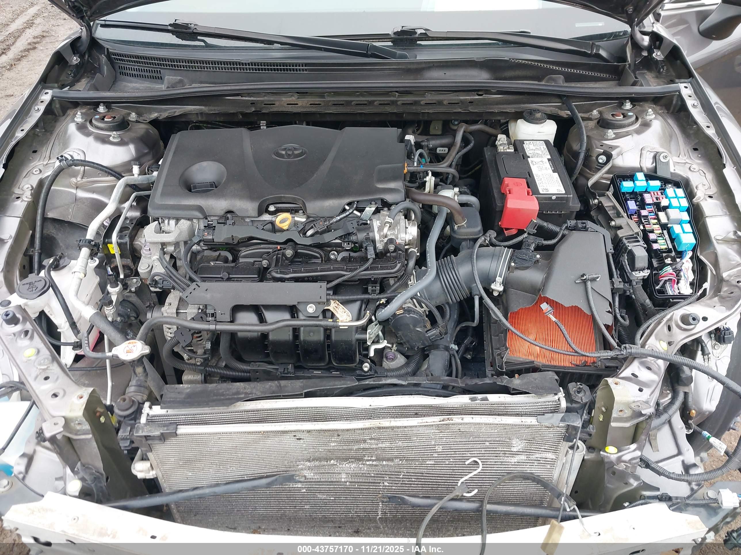TOYOTA CAMRY image 10