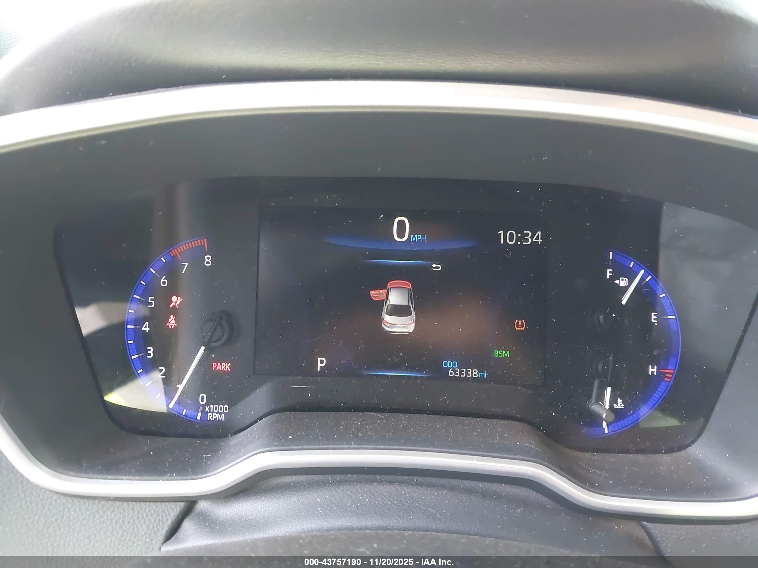 TOYOTA COROLLA image 7