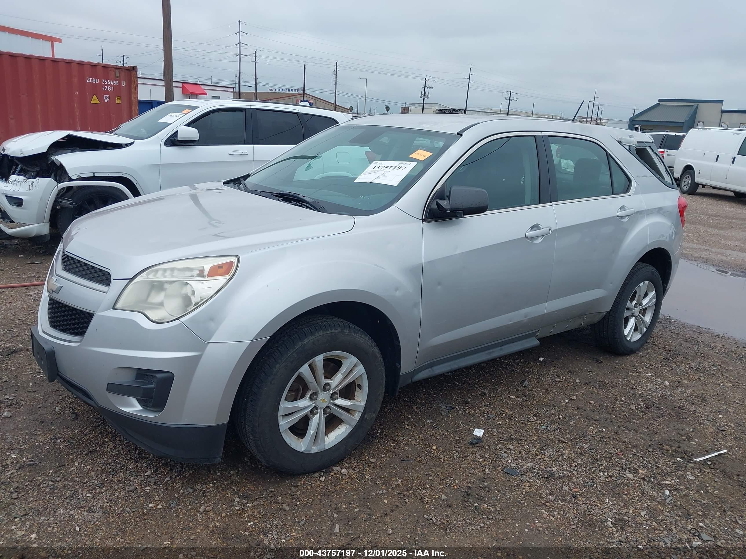 CHEVROLET EQUINOX image 6