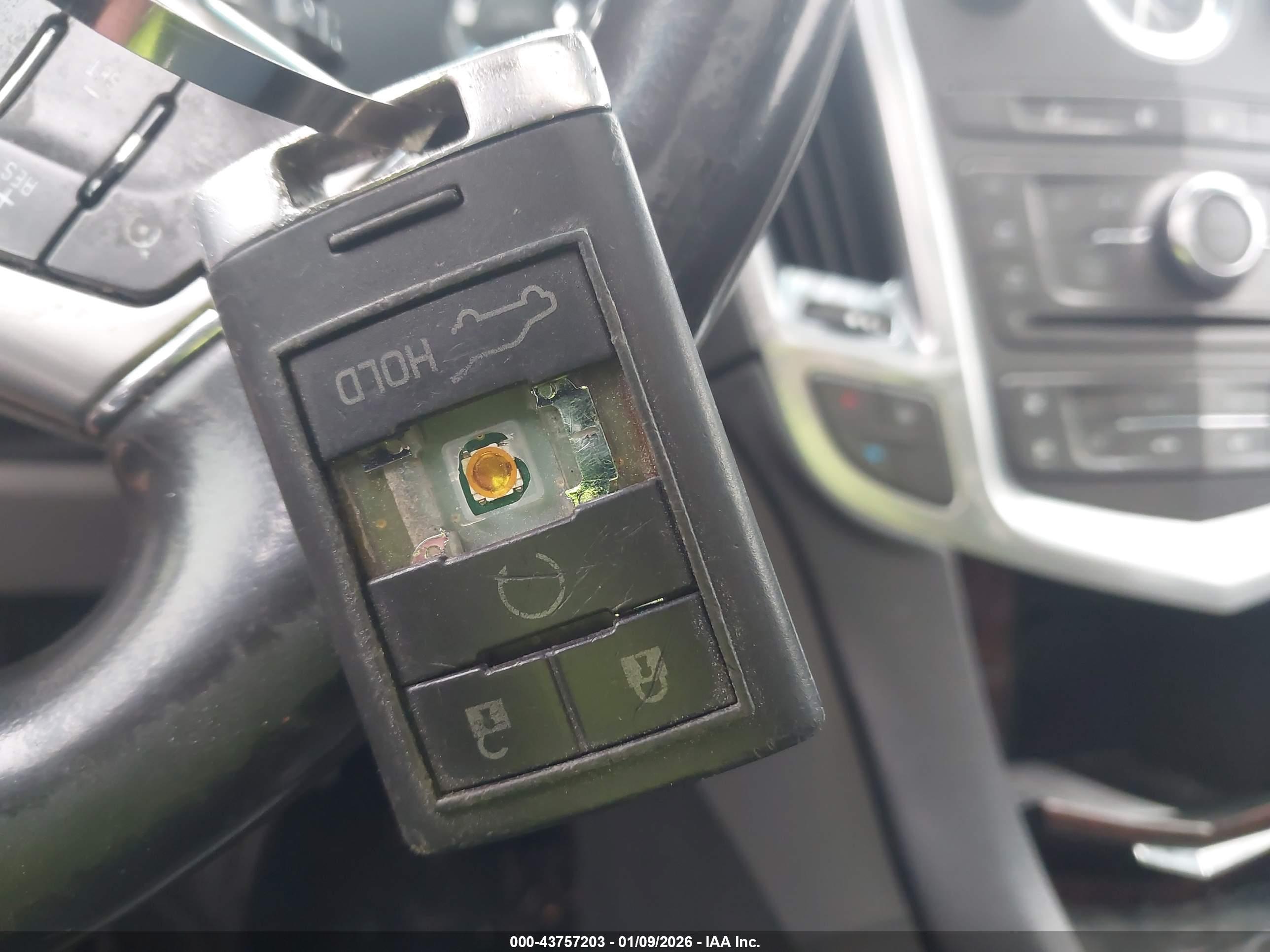CADILLAC SRX image 11