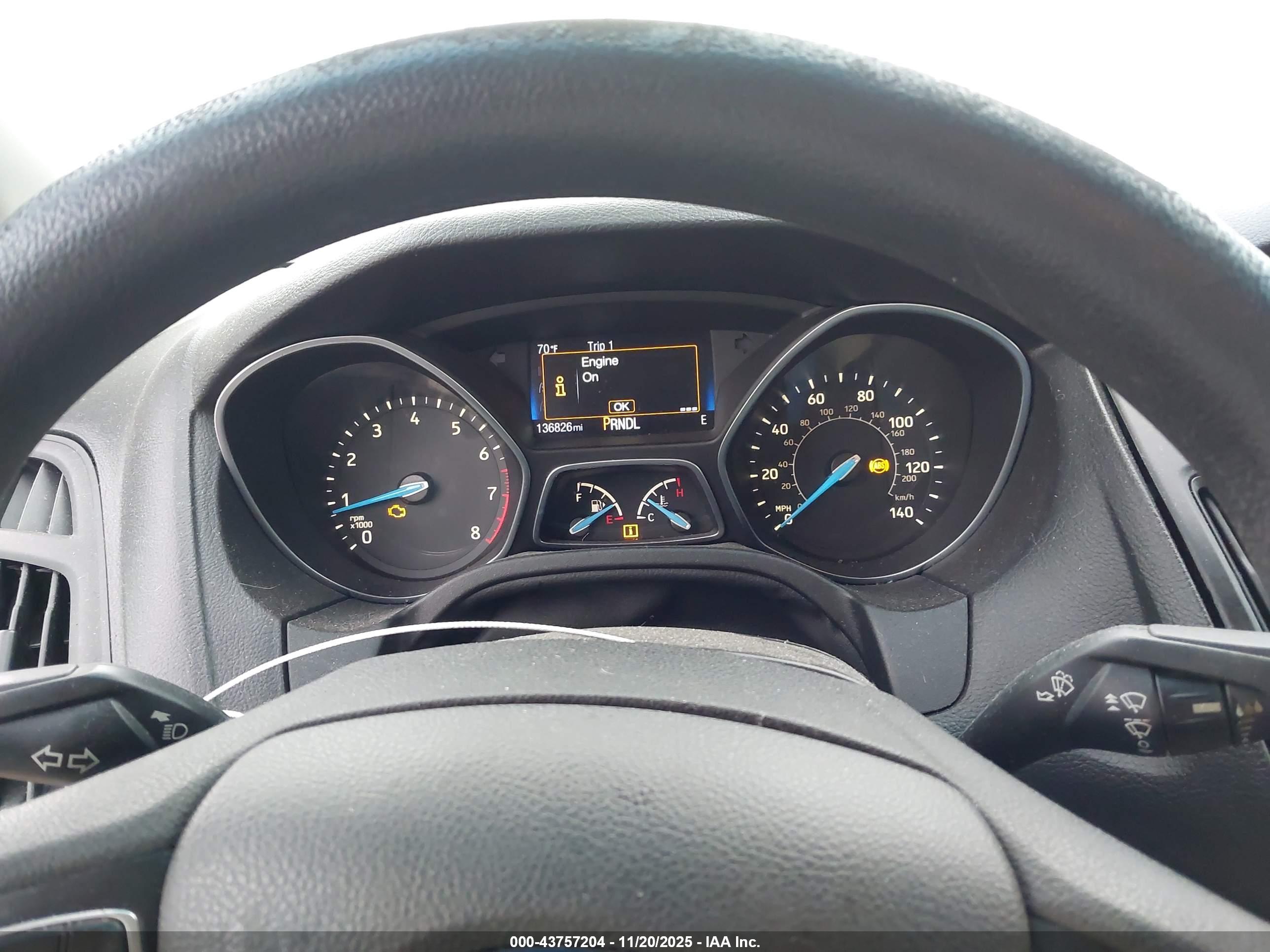 FORD FOCUS image 7