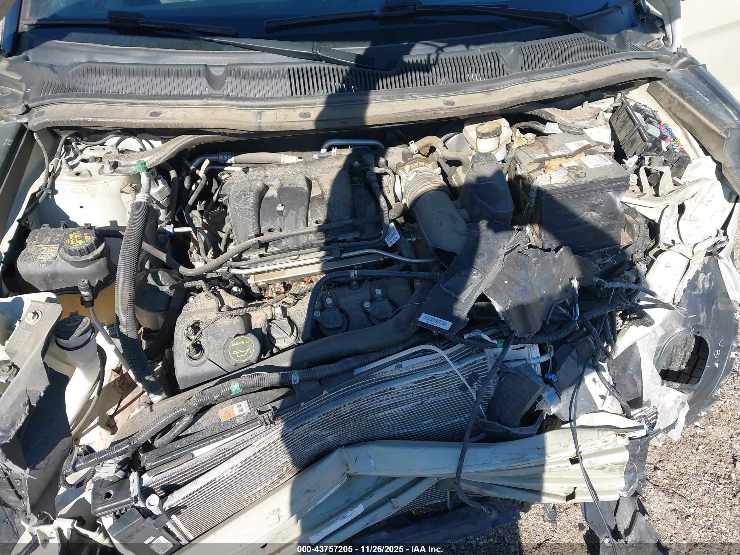 FORD EXPLORER image 10