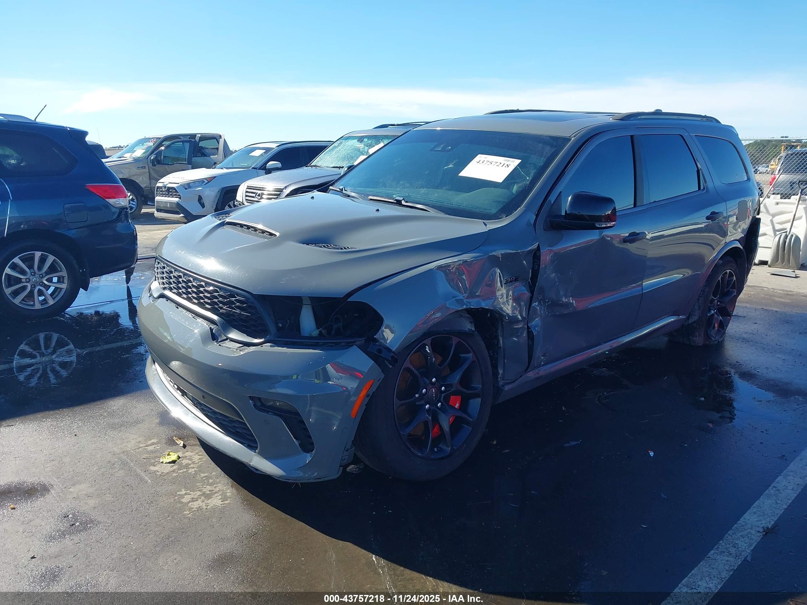 DODGE DURANGO image 2