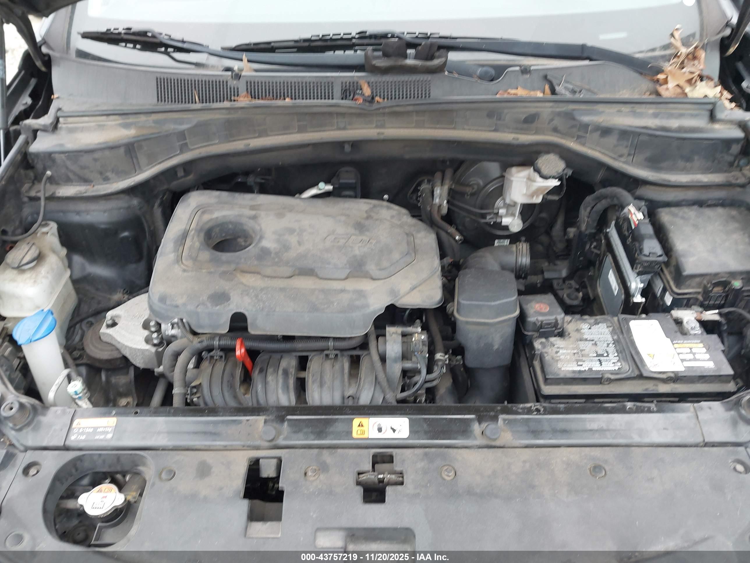 HYUNDAI SANTA image 10