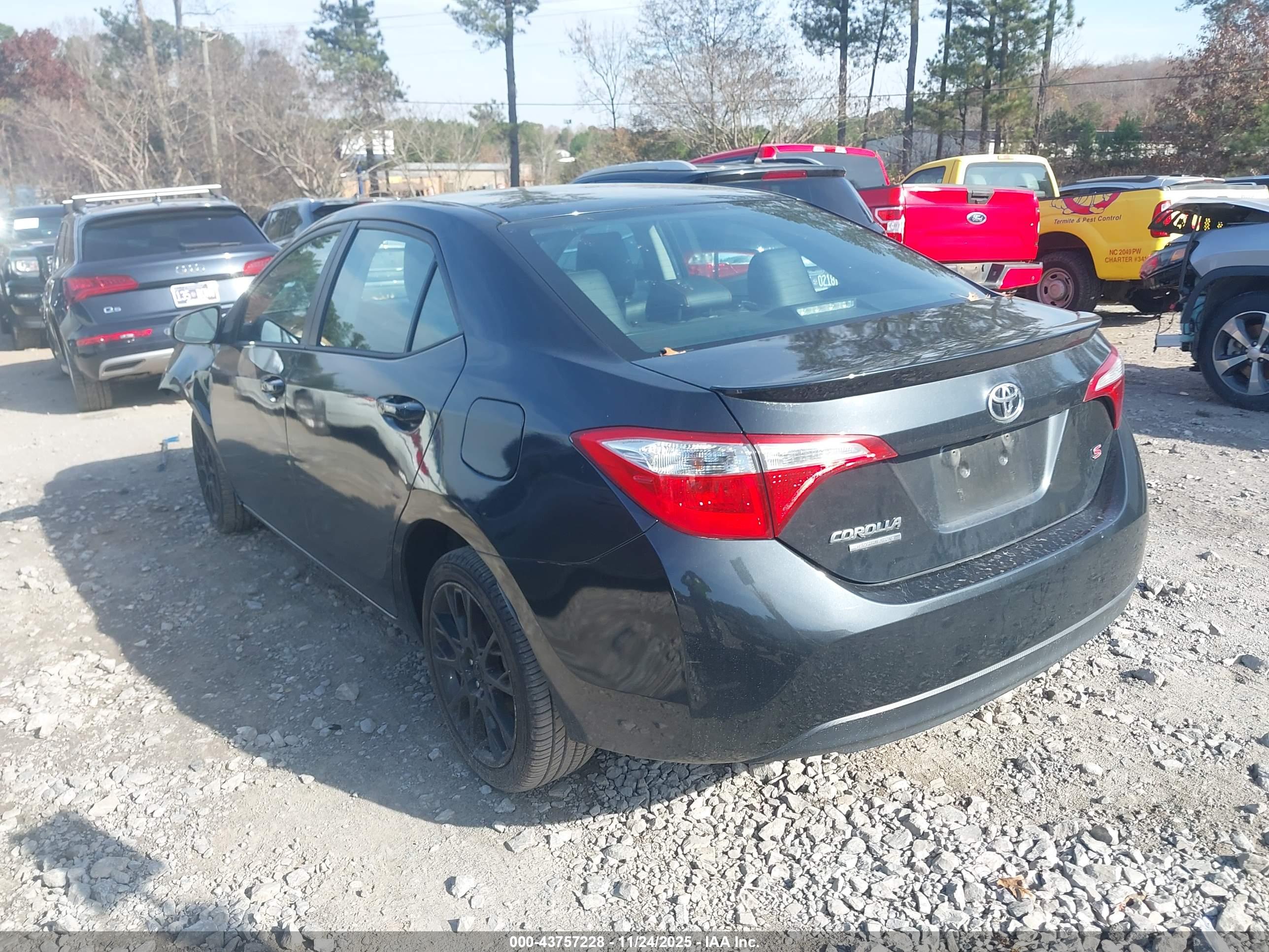 TOYOTA COROLLA image 3