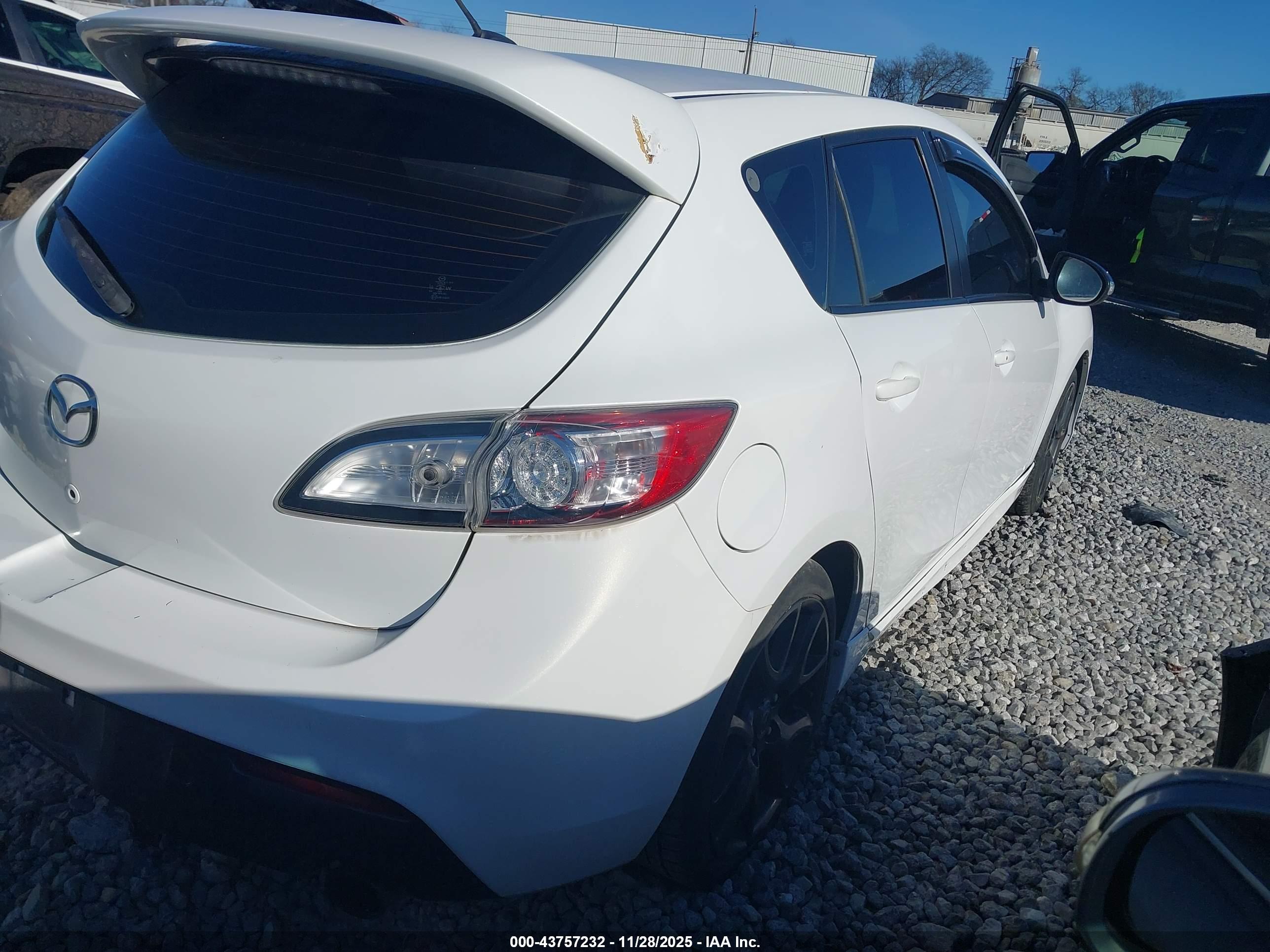 MAZDA MAZDASPEED3 image 4