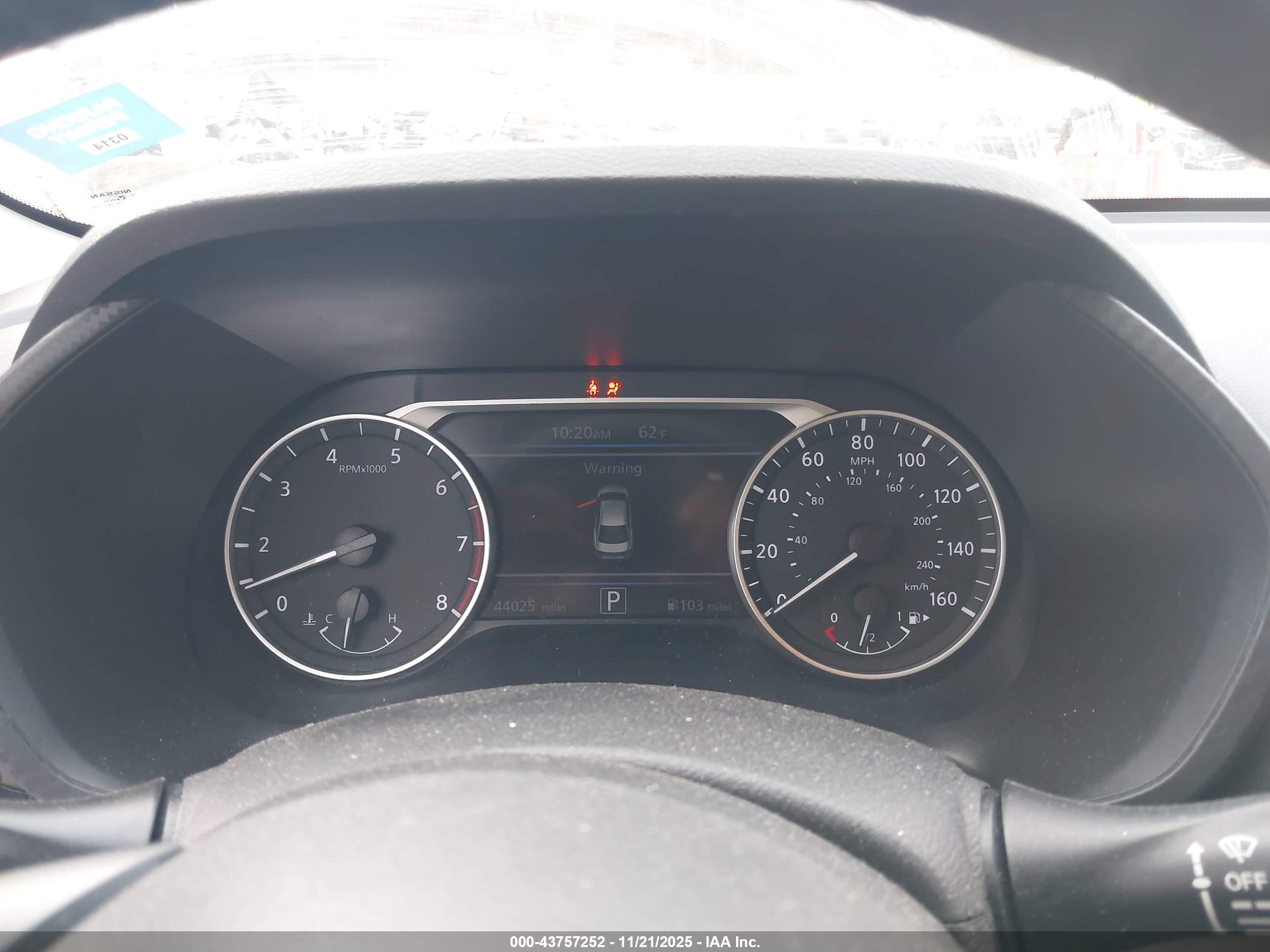NISSAN SENTRA image 7