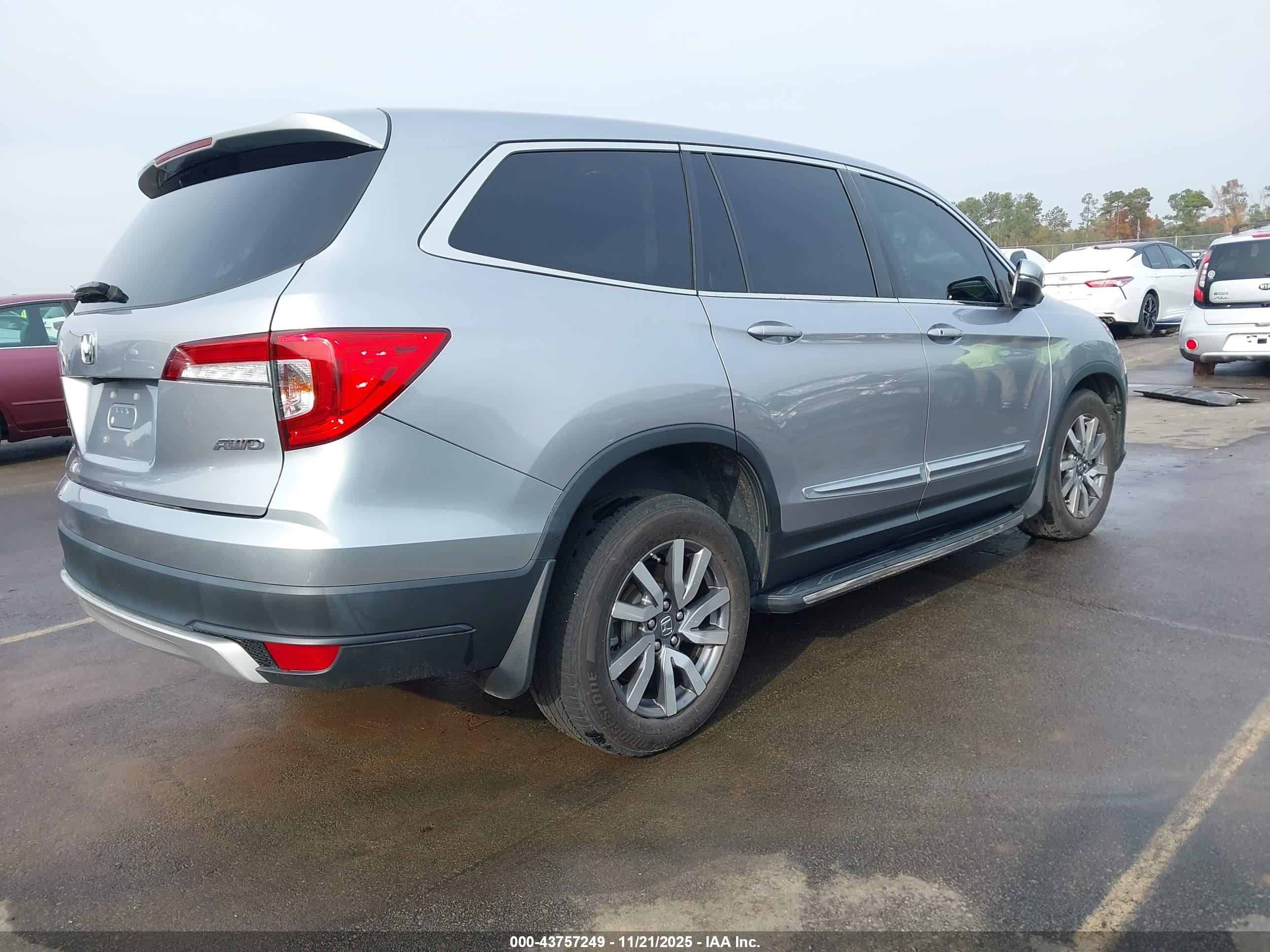 HONDA PILOT image 4