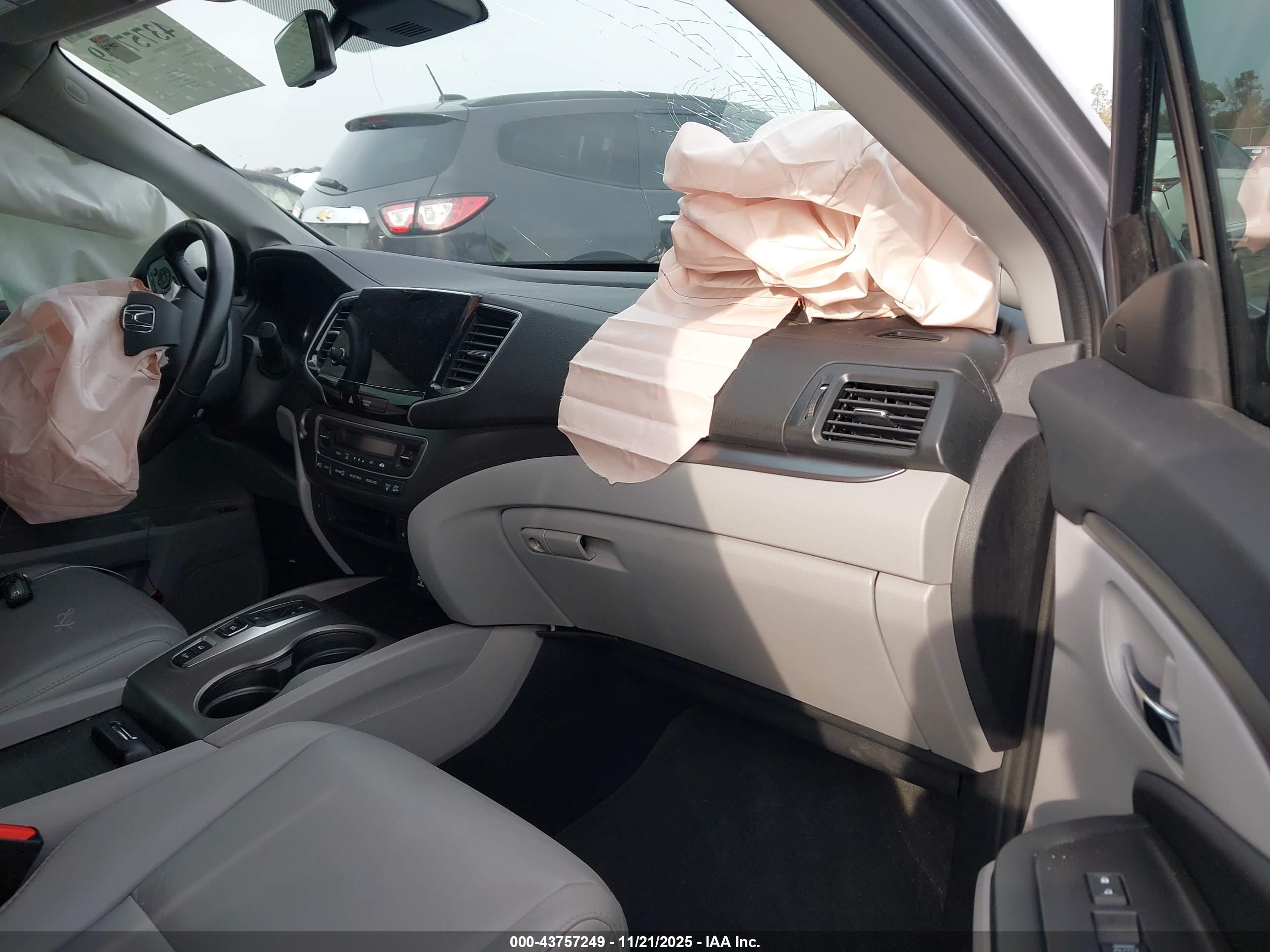 HONDA PILOT image 5