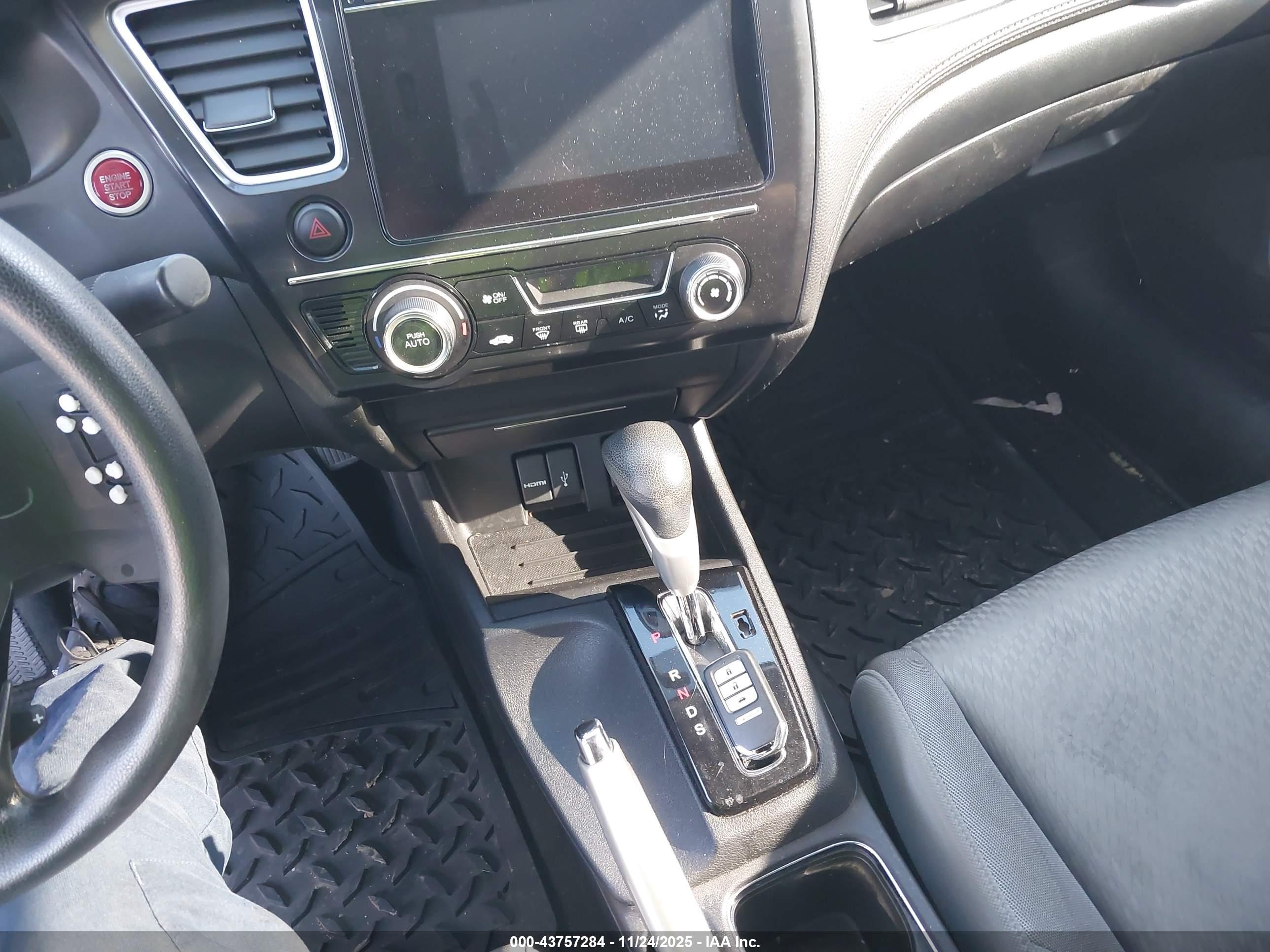 HONDA CIVIC image 11