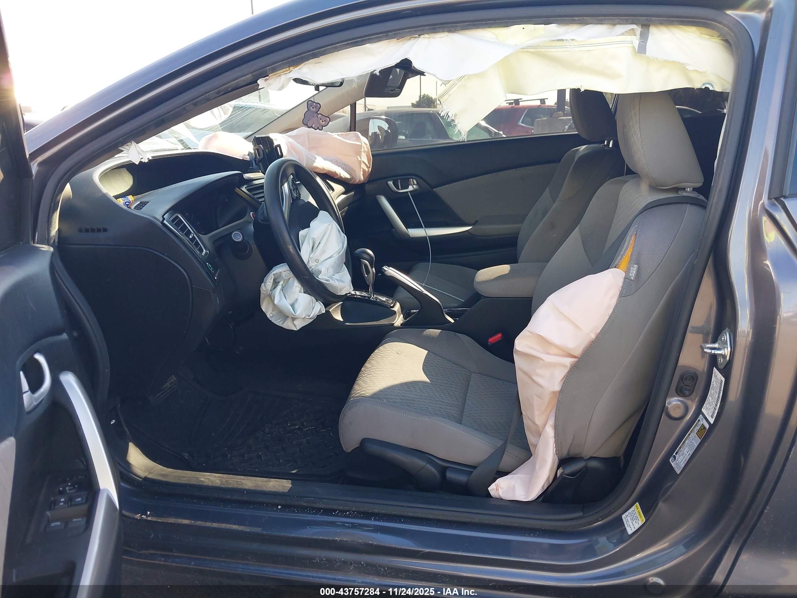 HONDA CIVIC image 5