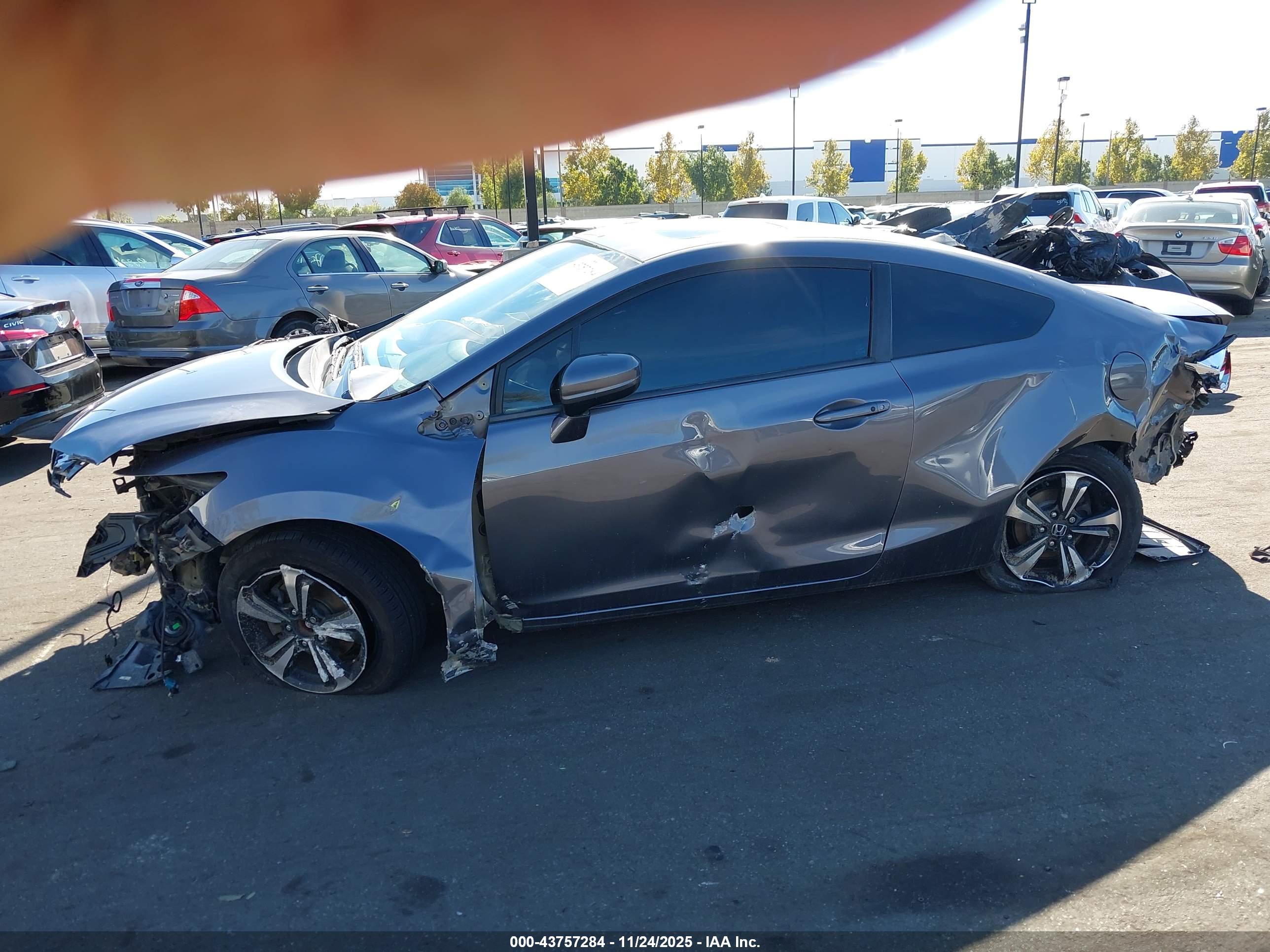 HONDA CIVIC image 6