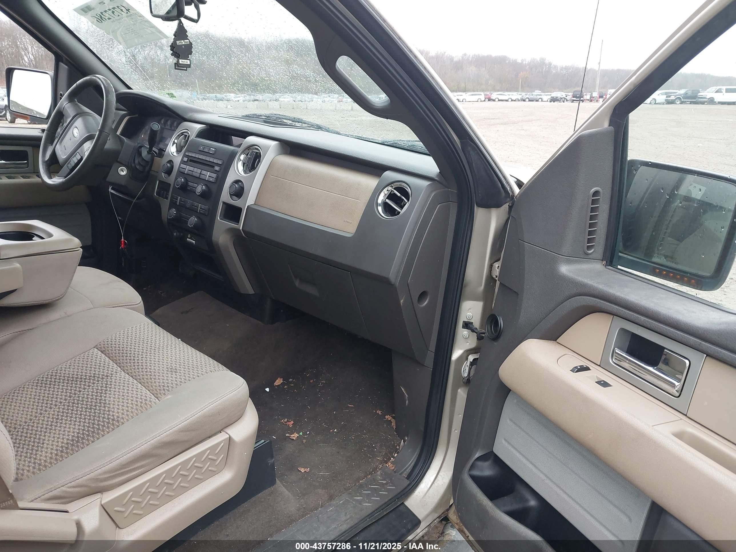 FORD F-150 image 5