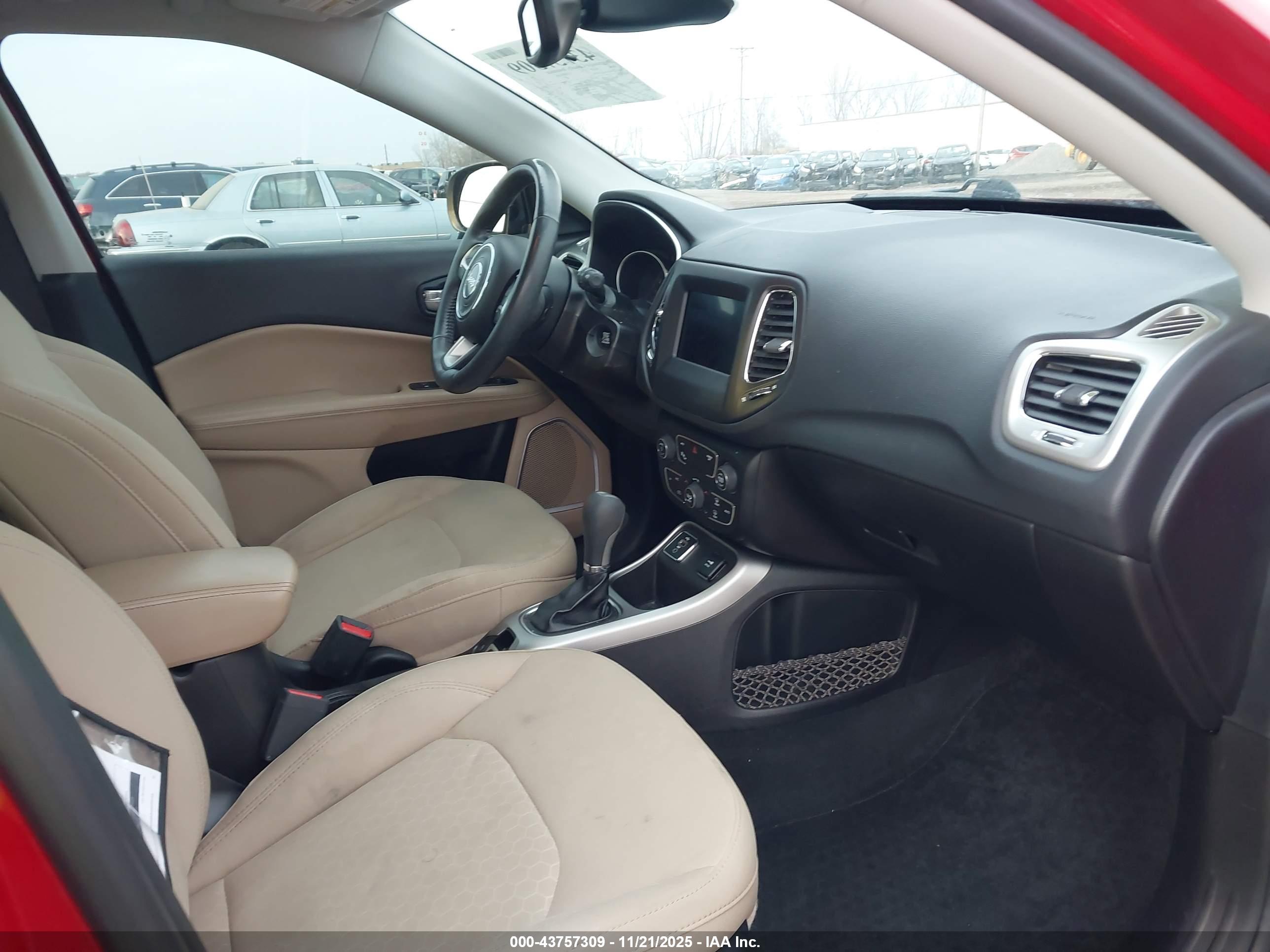 JEEP COMPASS image 5