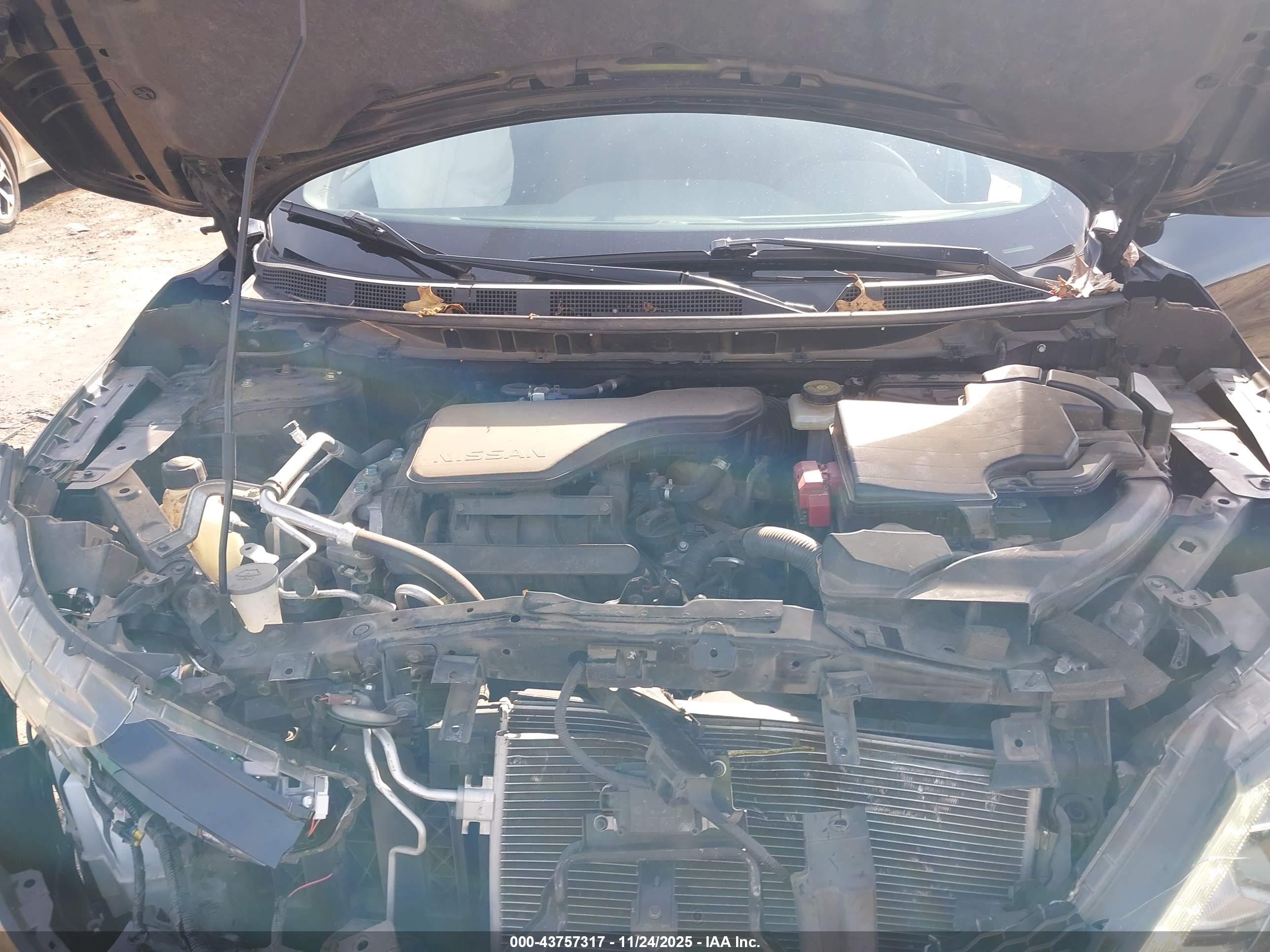 NISSAN ROGUE image 10