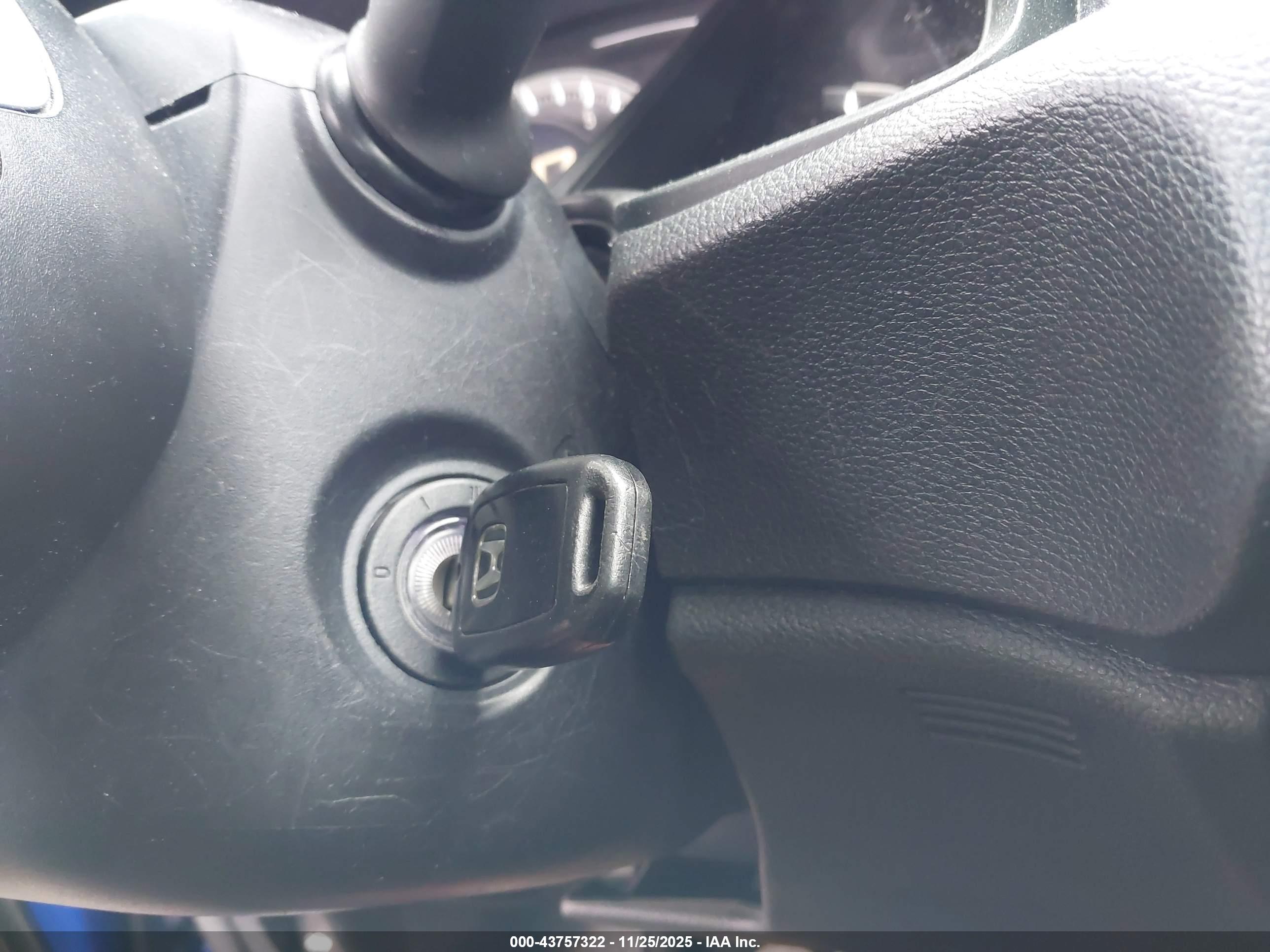 HONDA CIVIC image 11