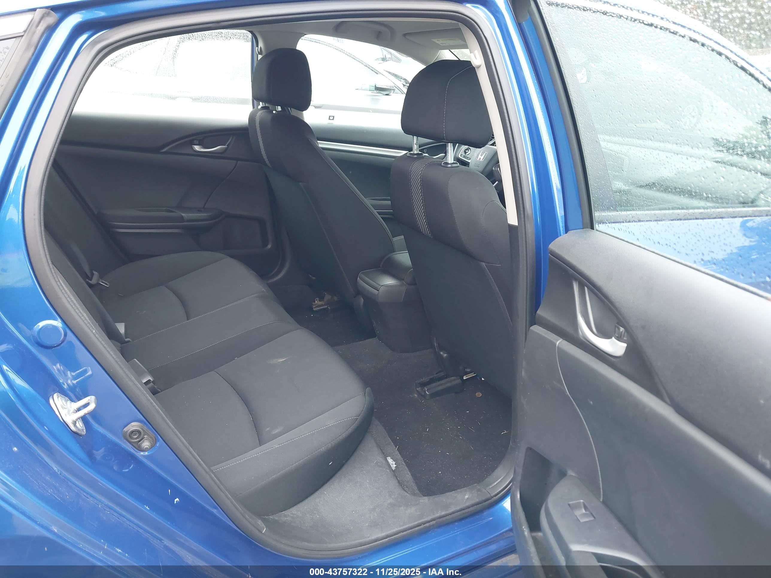 HONDA CIVIC image 8