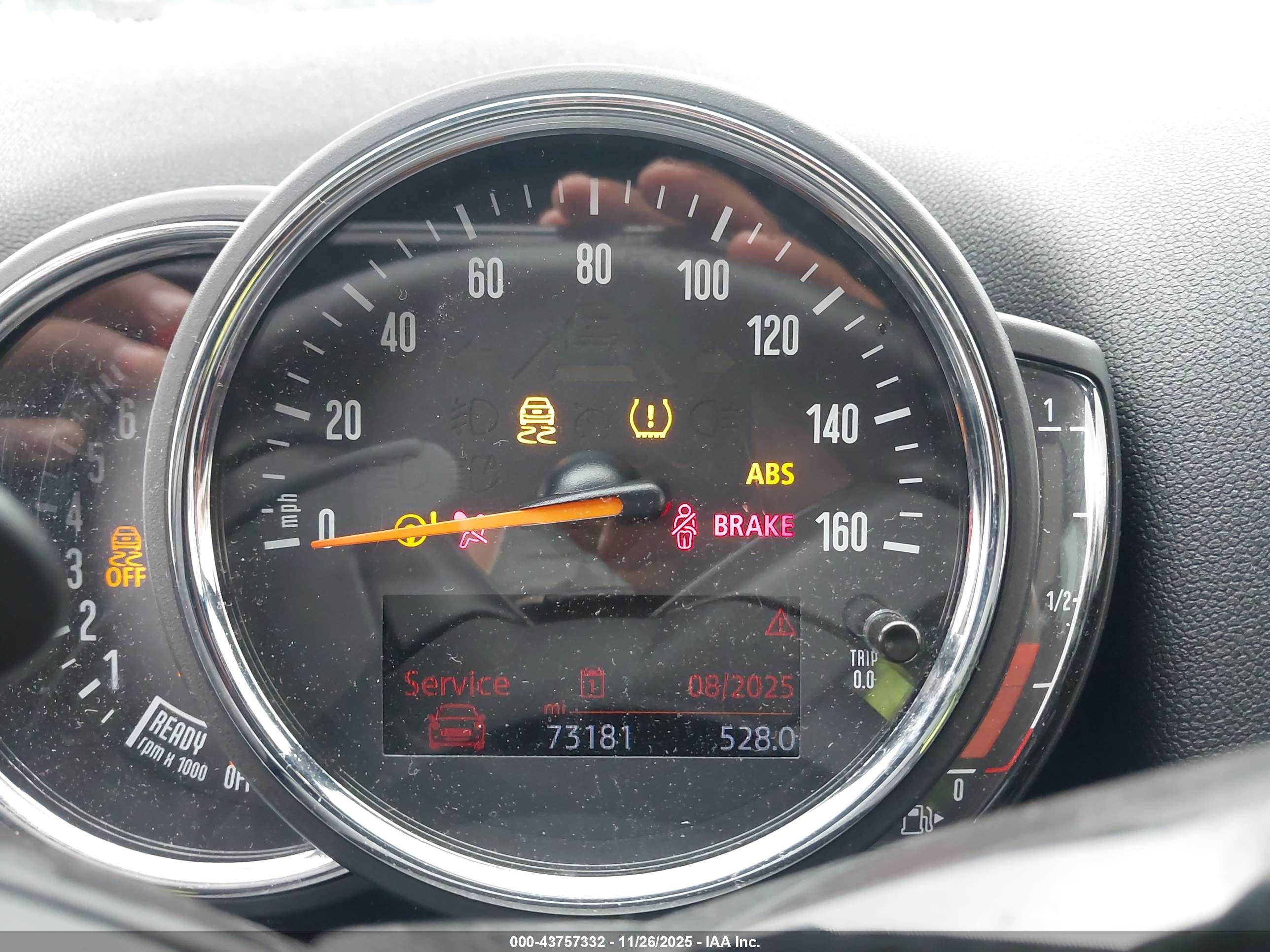 MINI COUNTRYMAN image 7