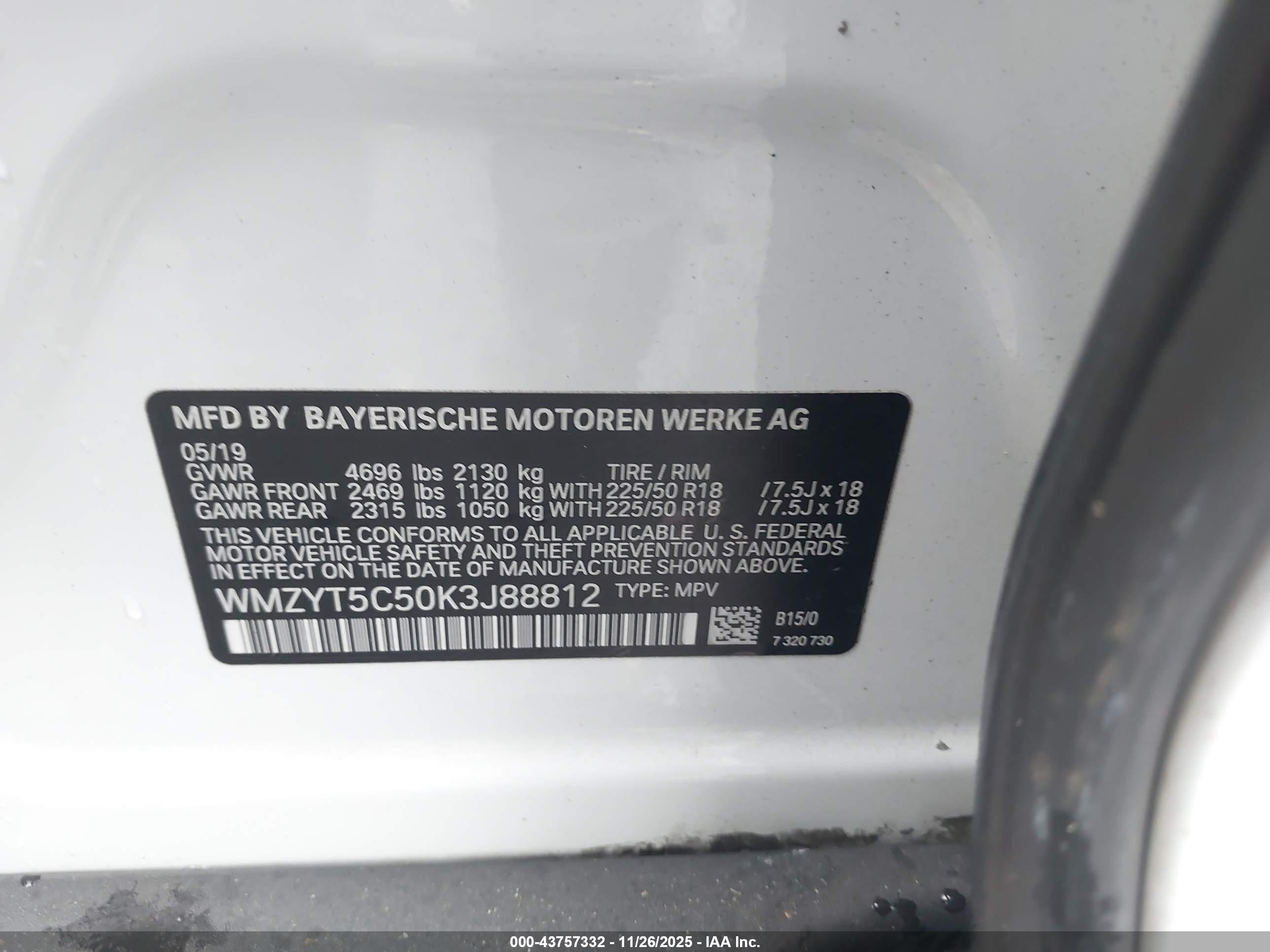 MINI COUNTRYMAN image 9