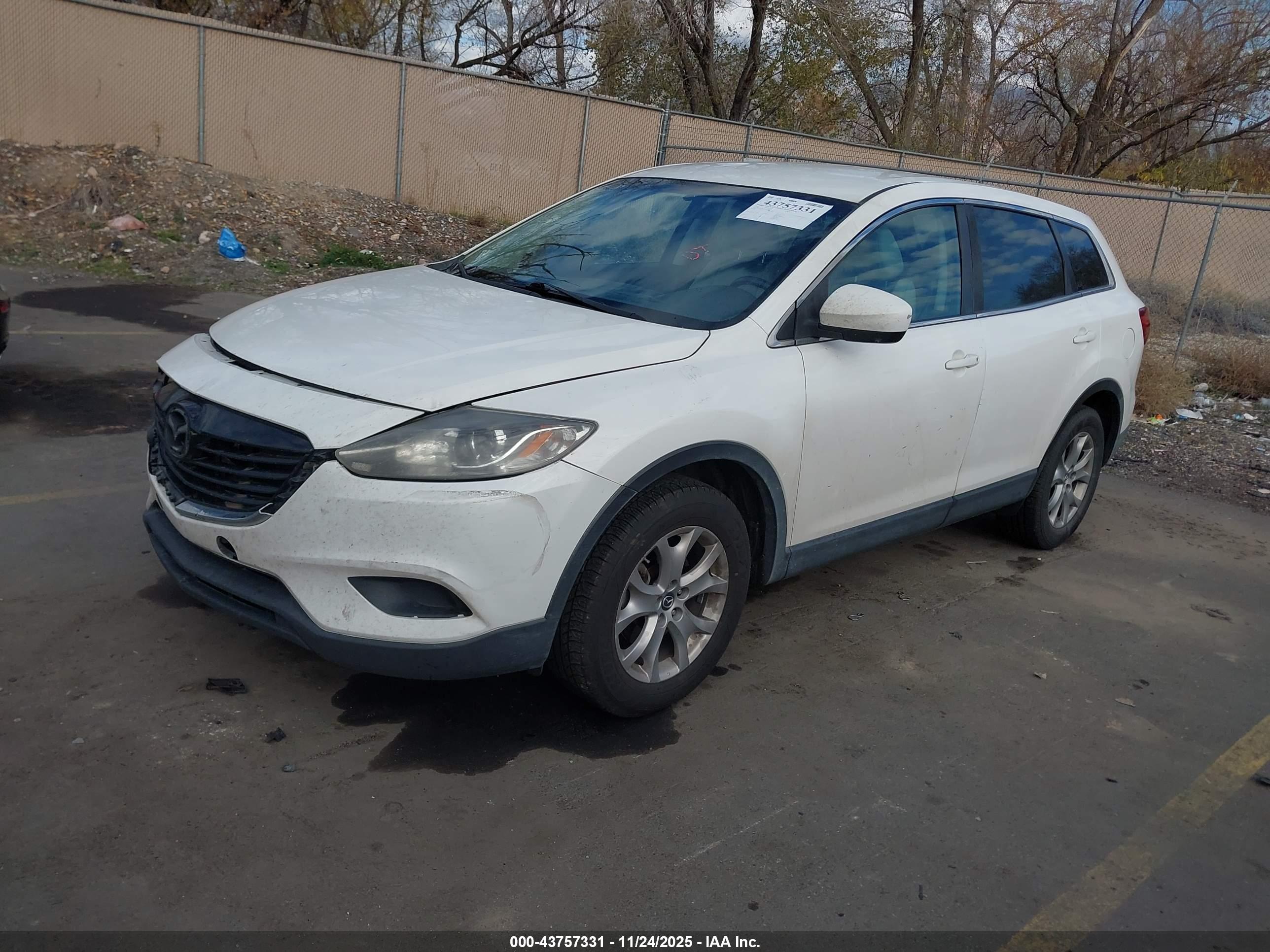 MAZDA CX-9 image 2