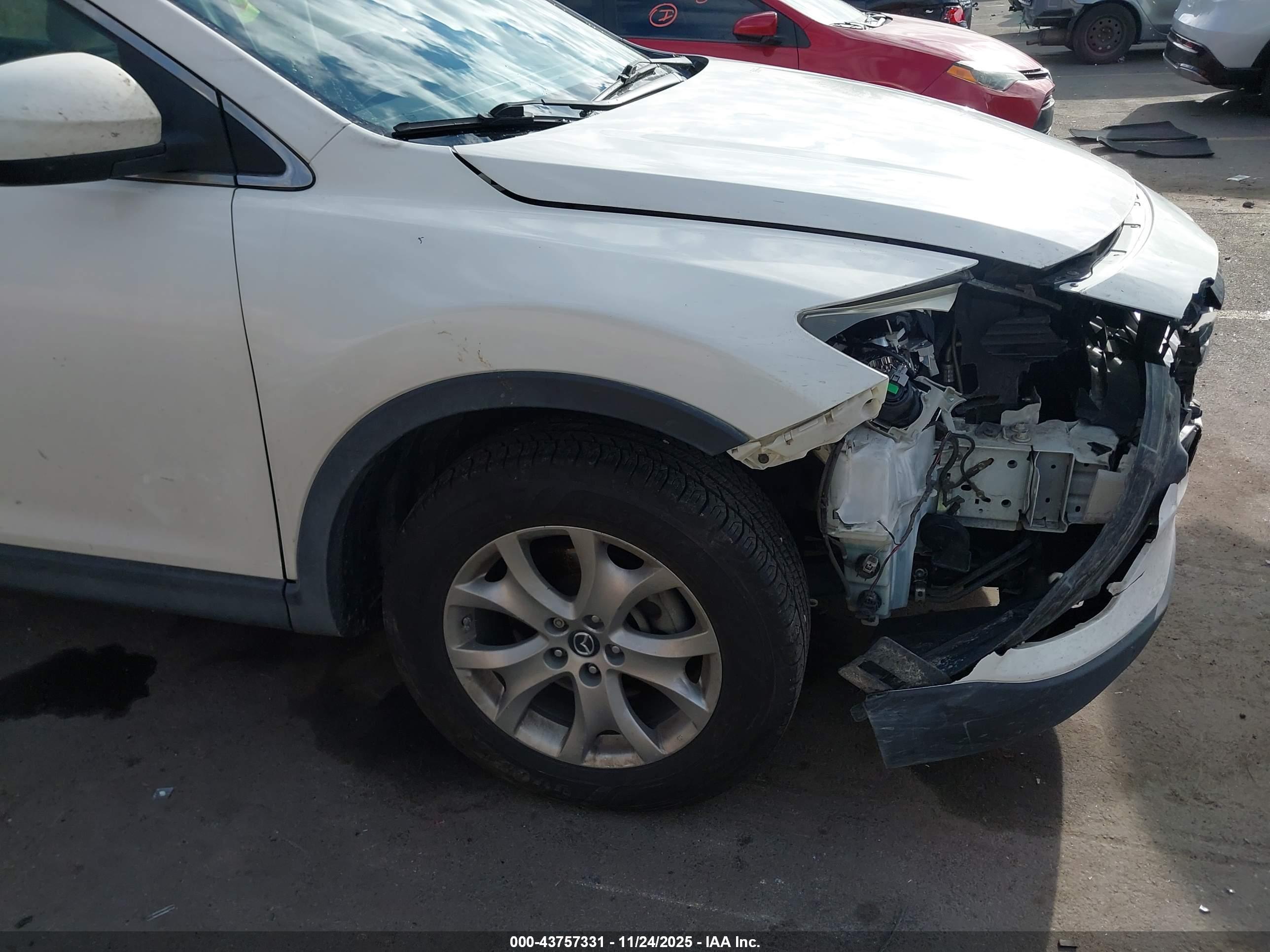 MAZDA CX-9 image 6