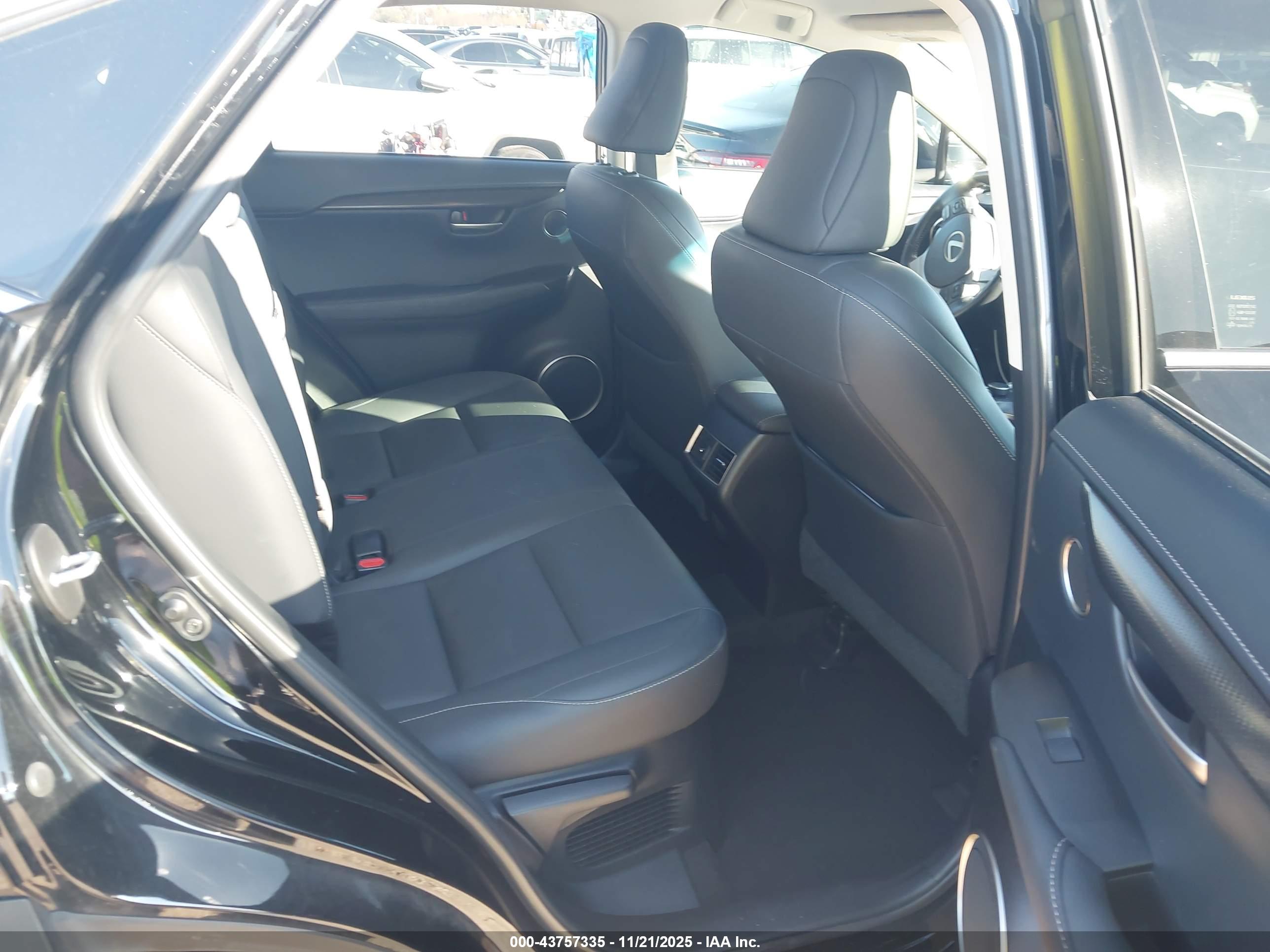 LEXUS NX image 8
