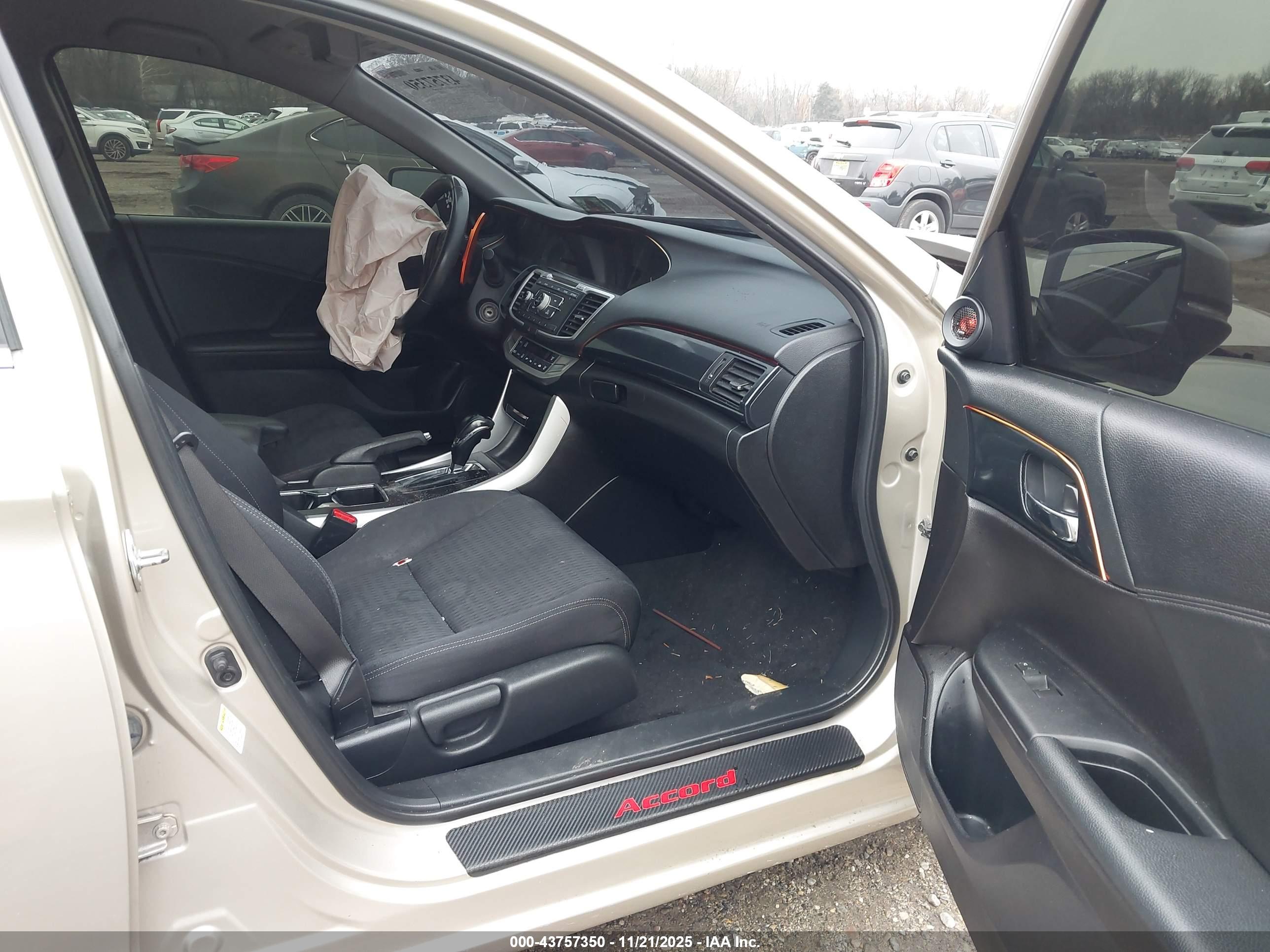 HONDA ACCORD image 5