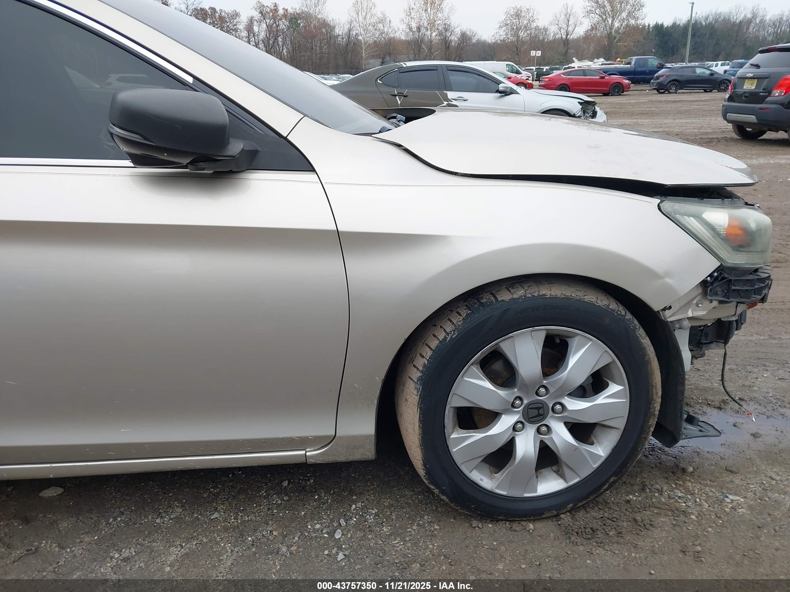 HONDA ACCORD image 6
