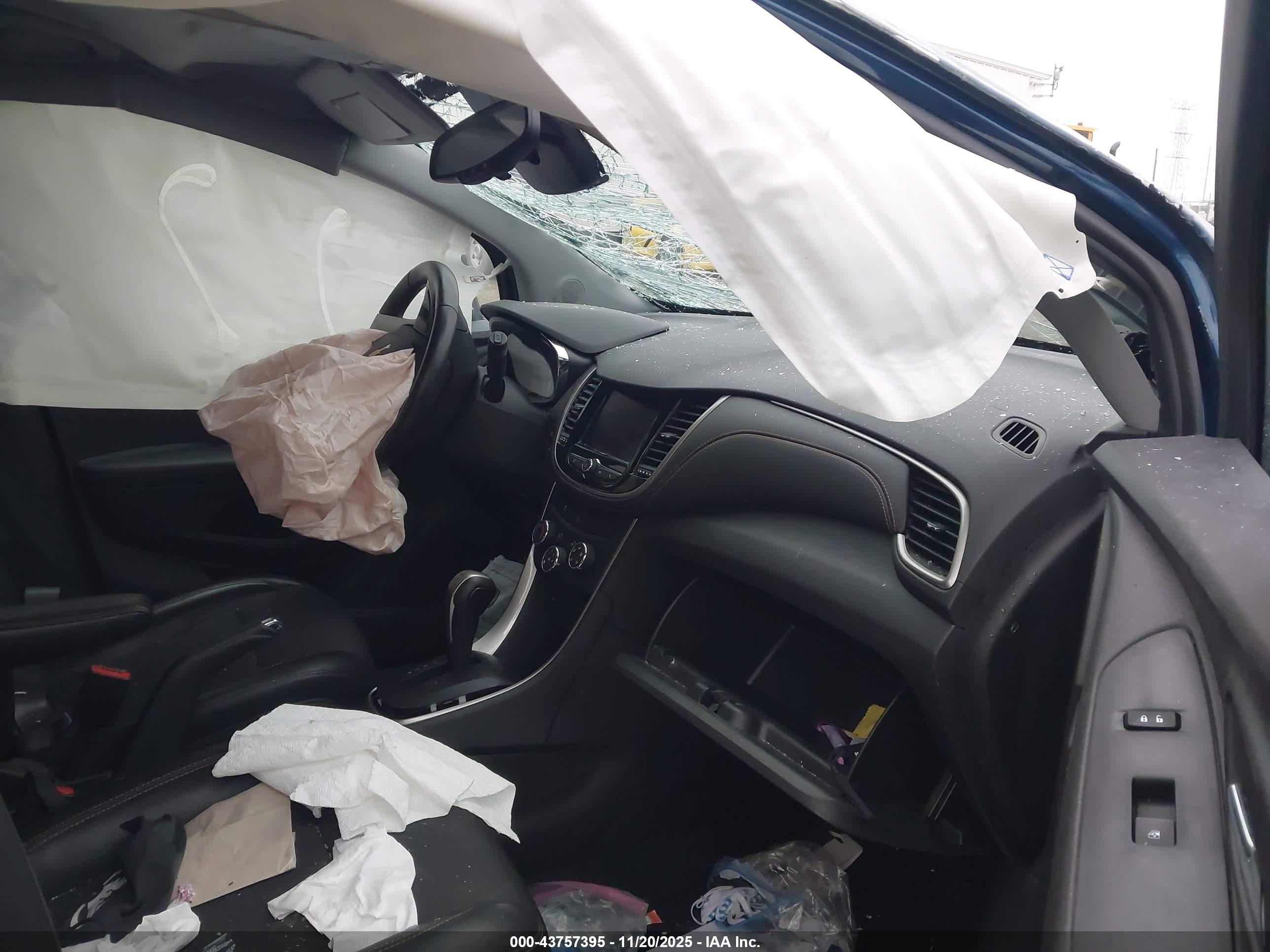 CHEVROLET TRAX image 5