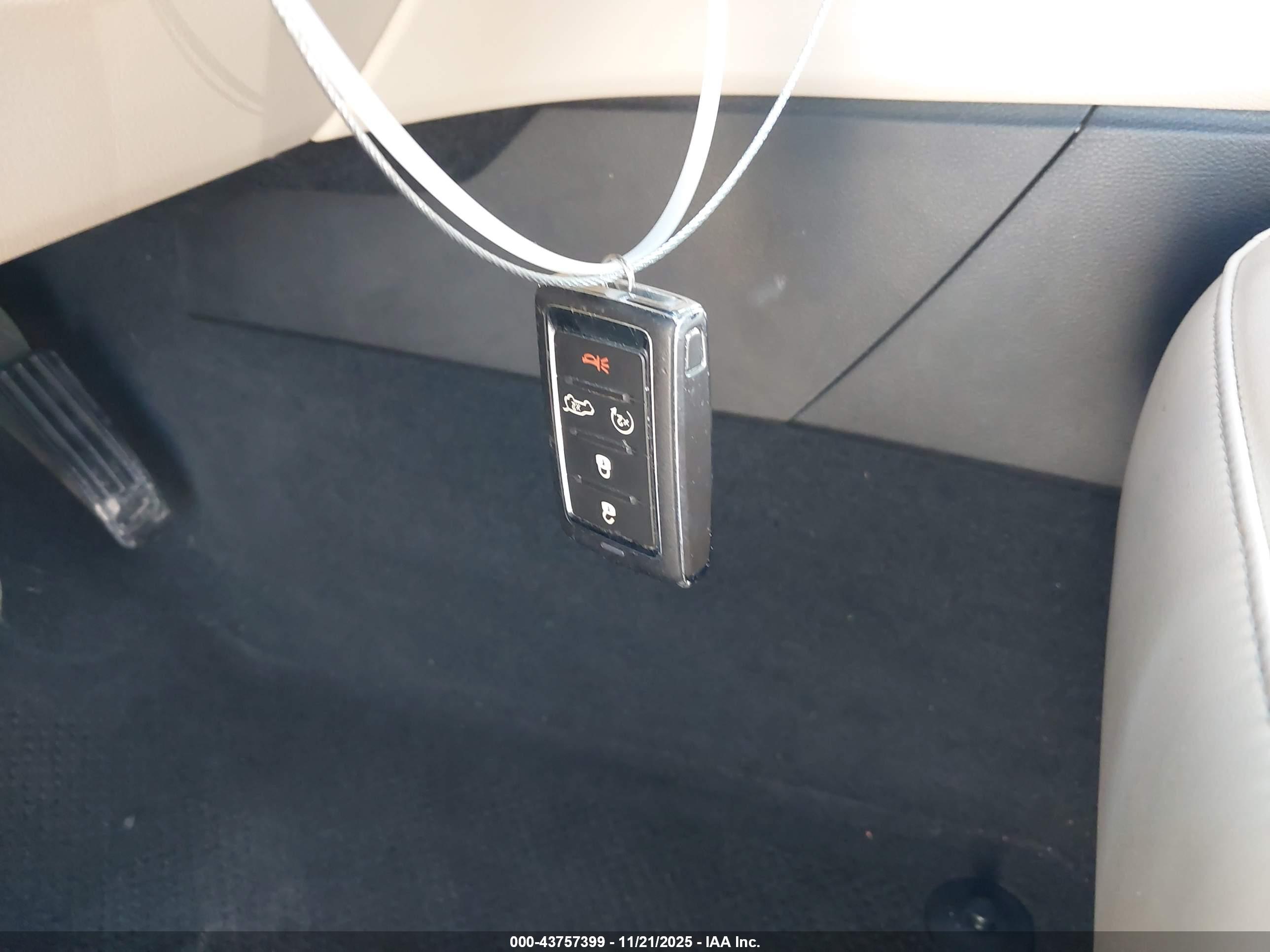 JEEP GRAND image 11