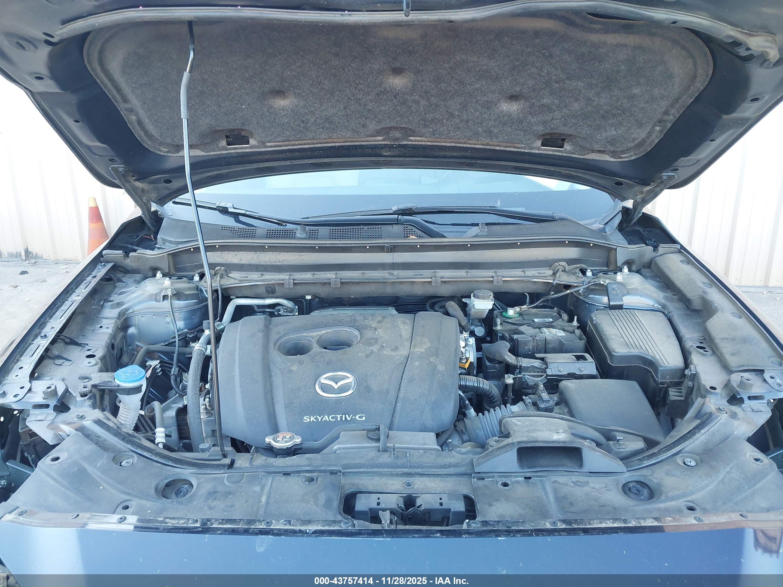 MAZDA CX-5 image 10