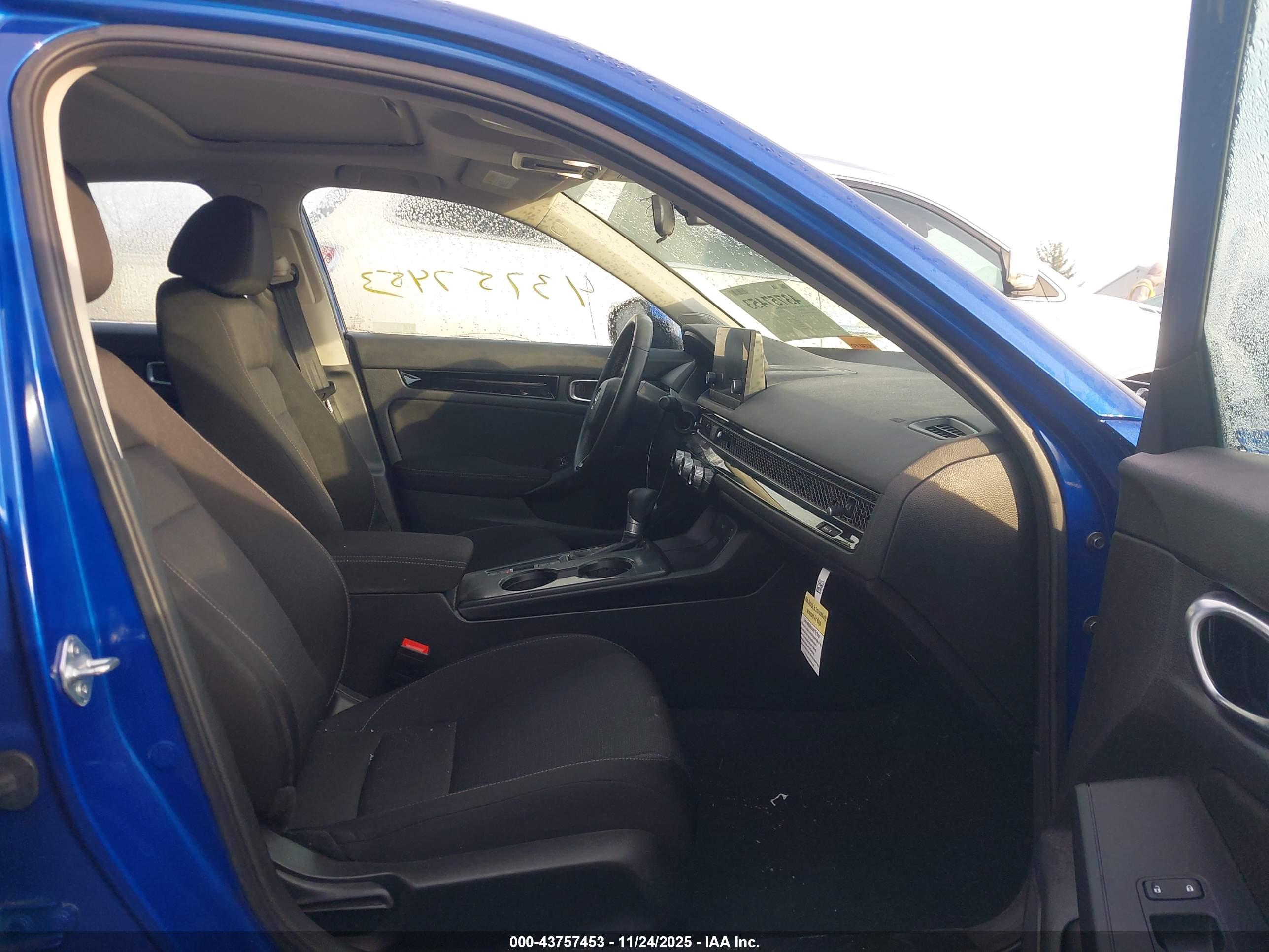 HONDA CIVIC image 5