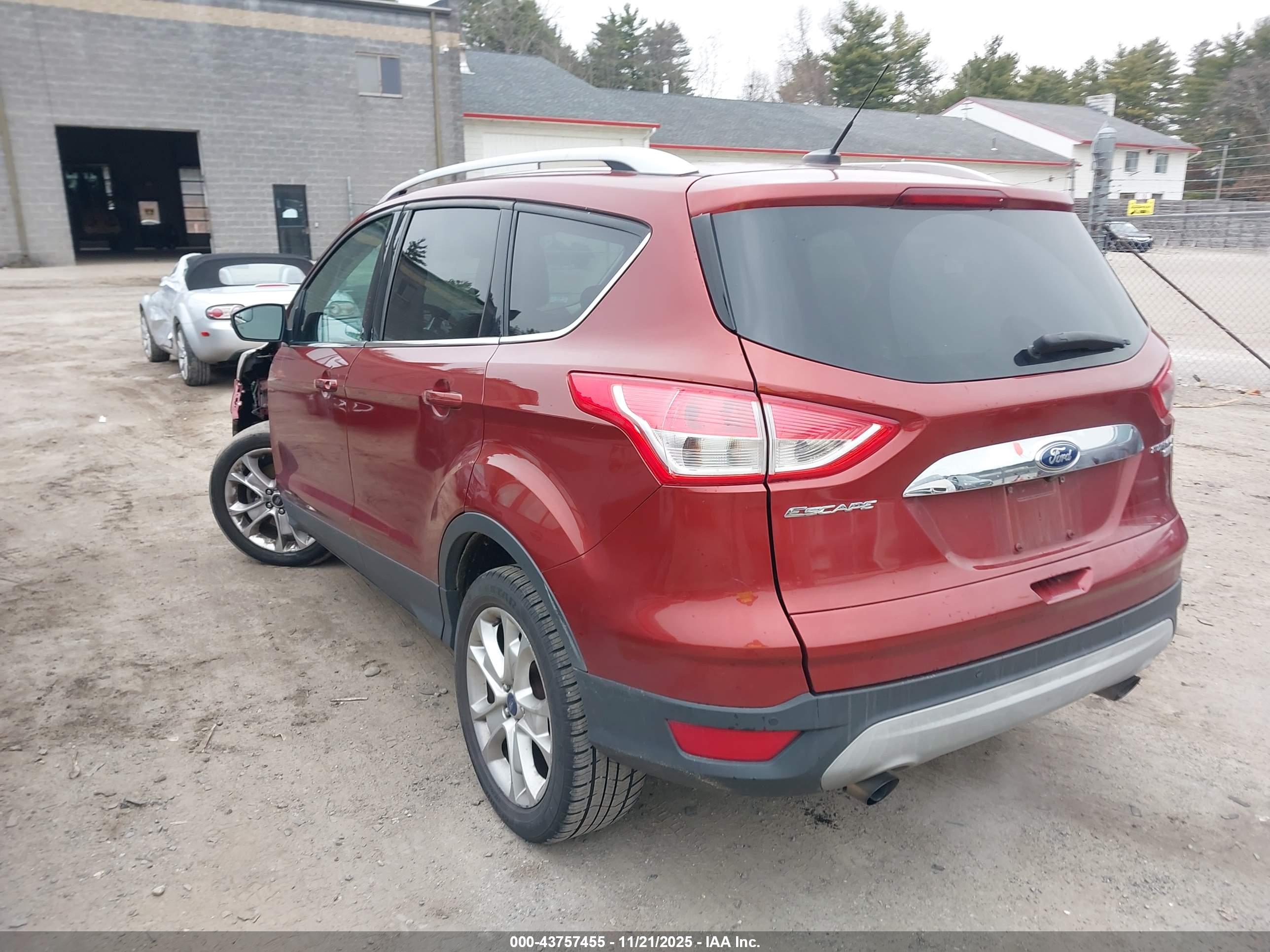 FORD ESCAPE image 3