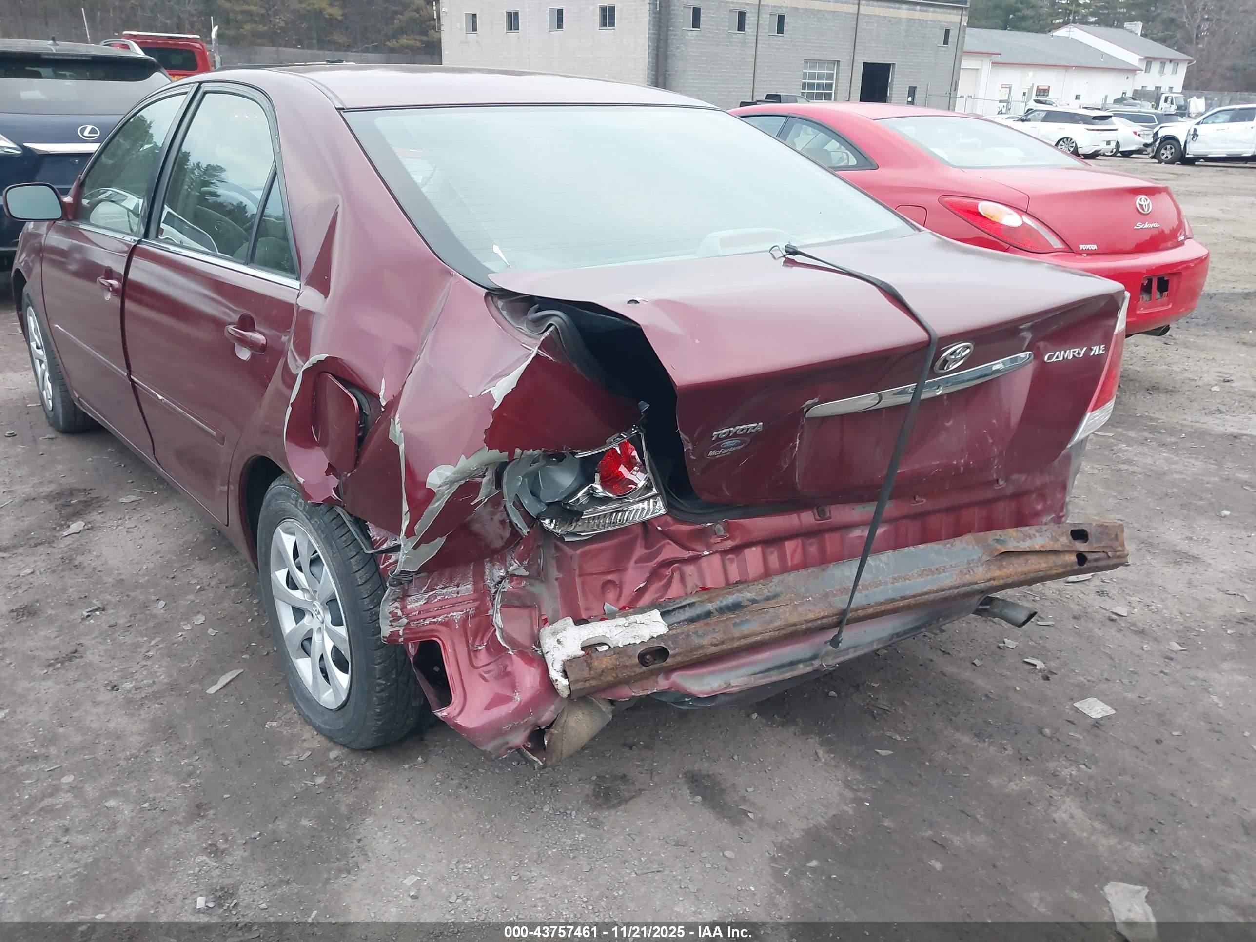 TOYOTA CAMRY image 6