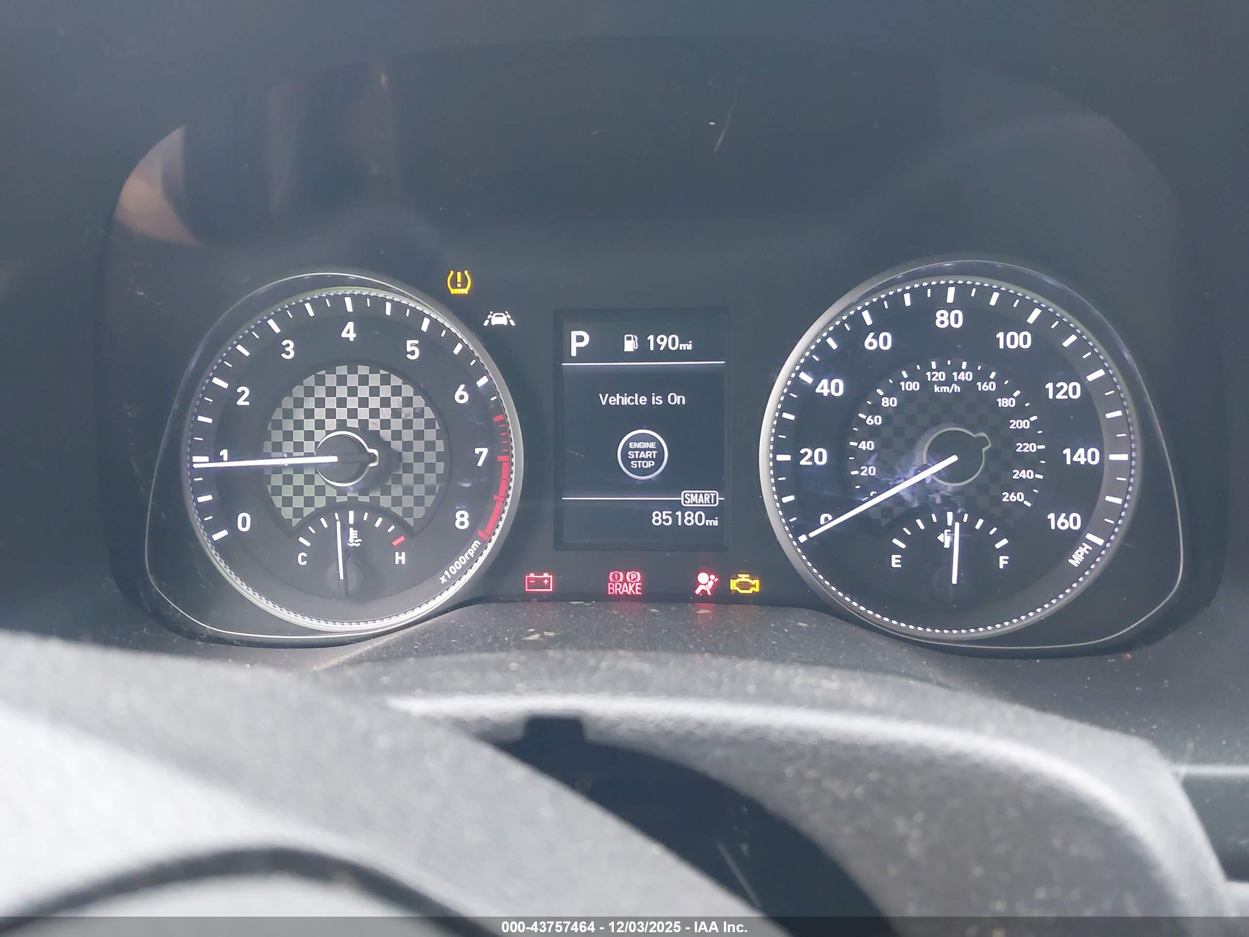 HYUNDAI ELANTRA image 7