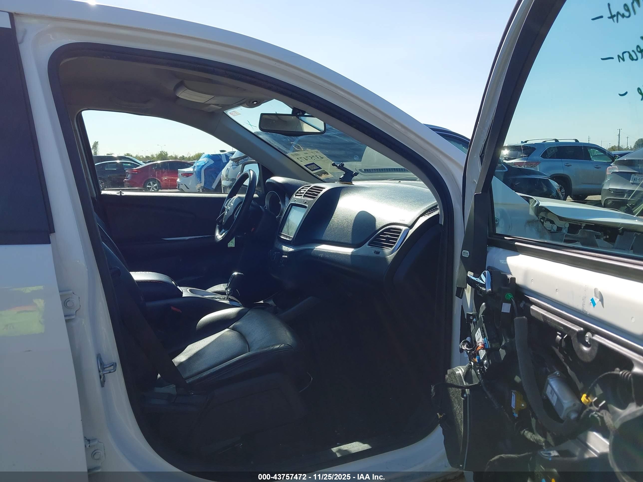 DODGE JOURNEY image 5