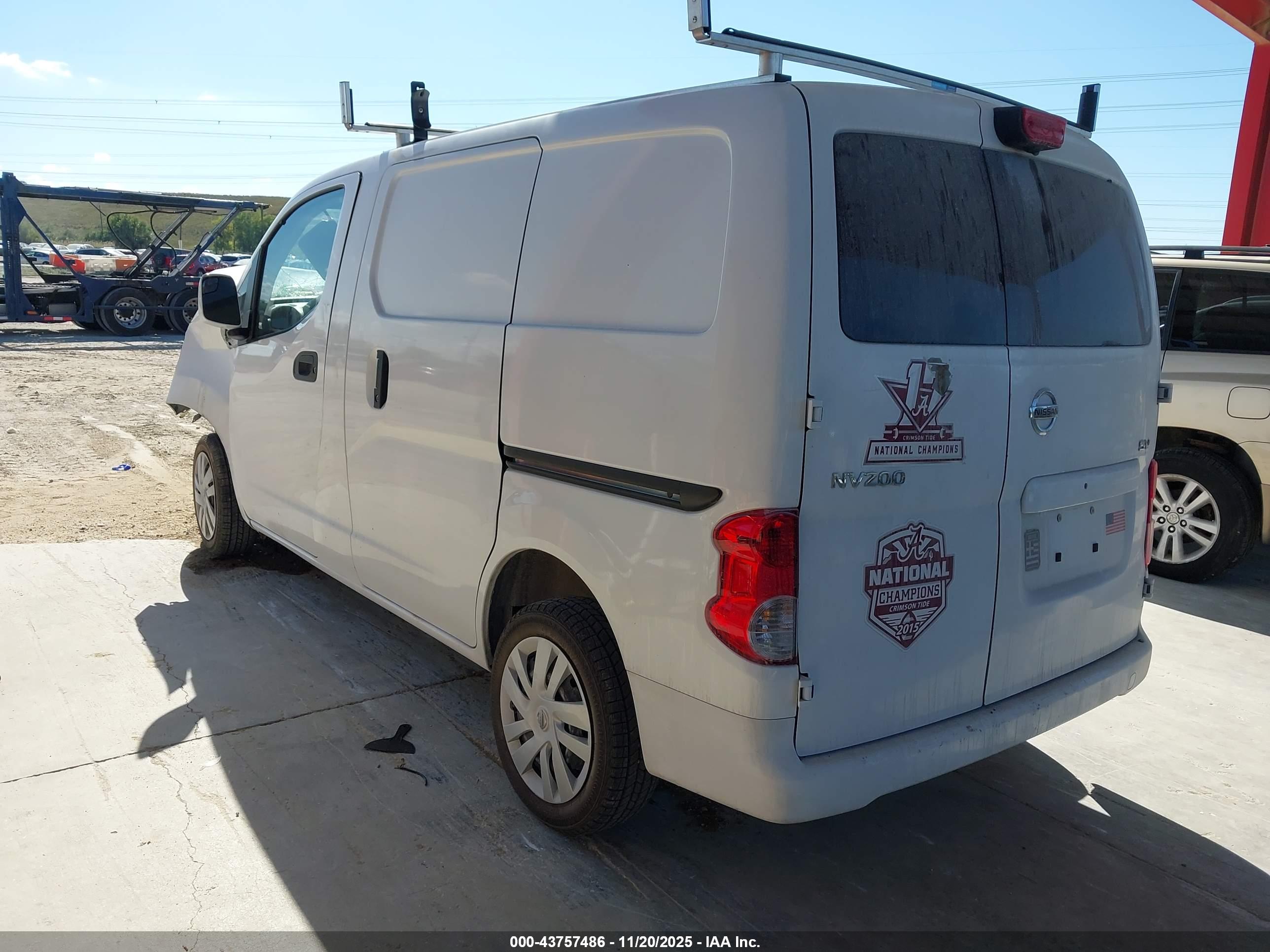 NISSAN NV200 image 3