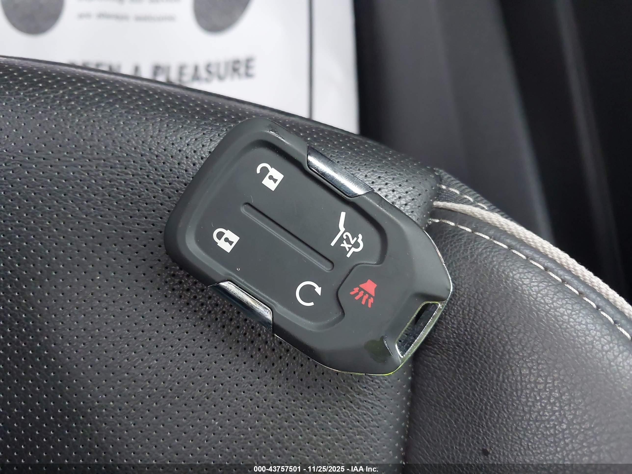 GMC TERRAIN image 11