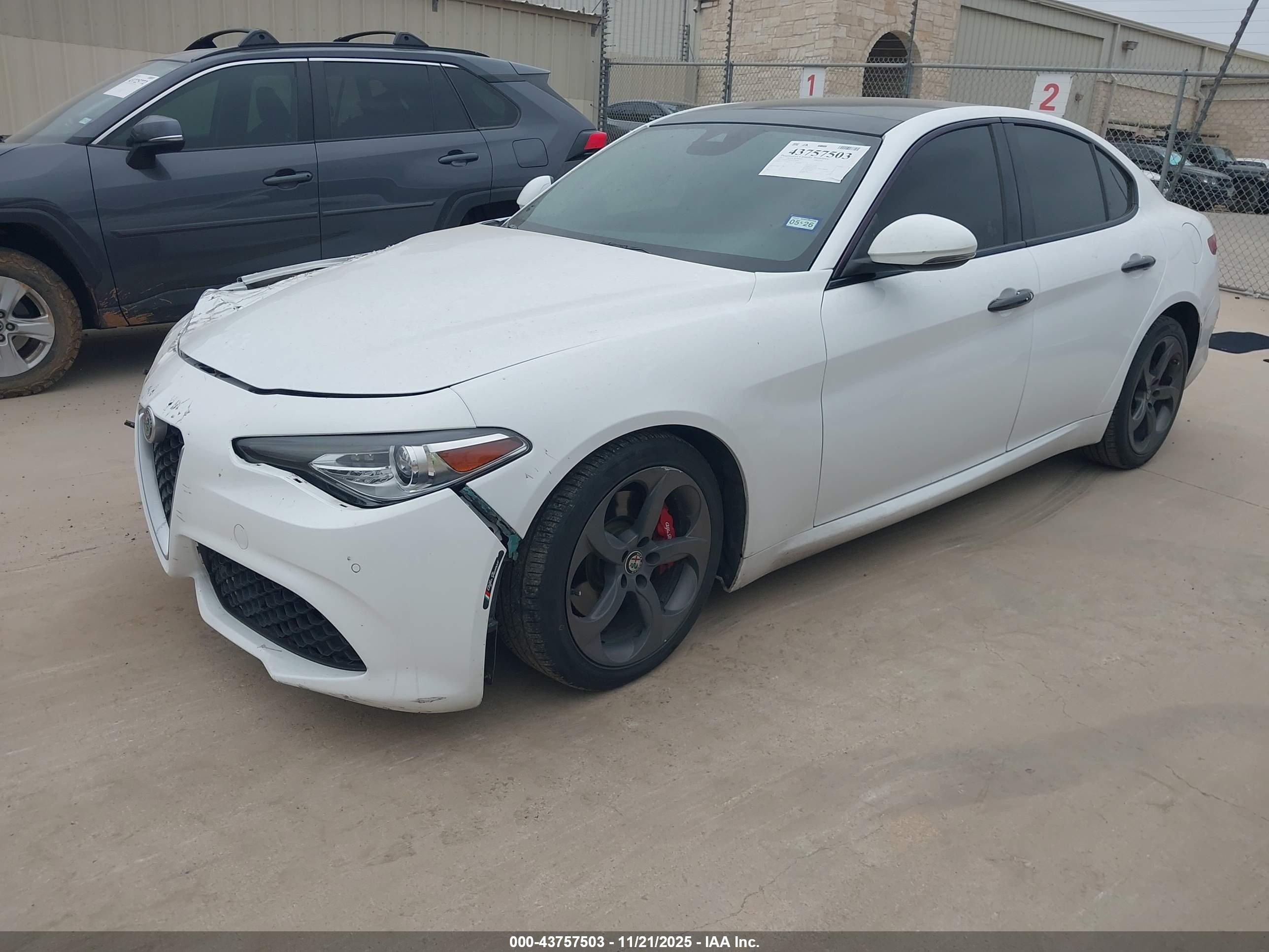 ALFA ROMEO image 2