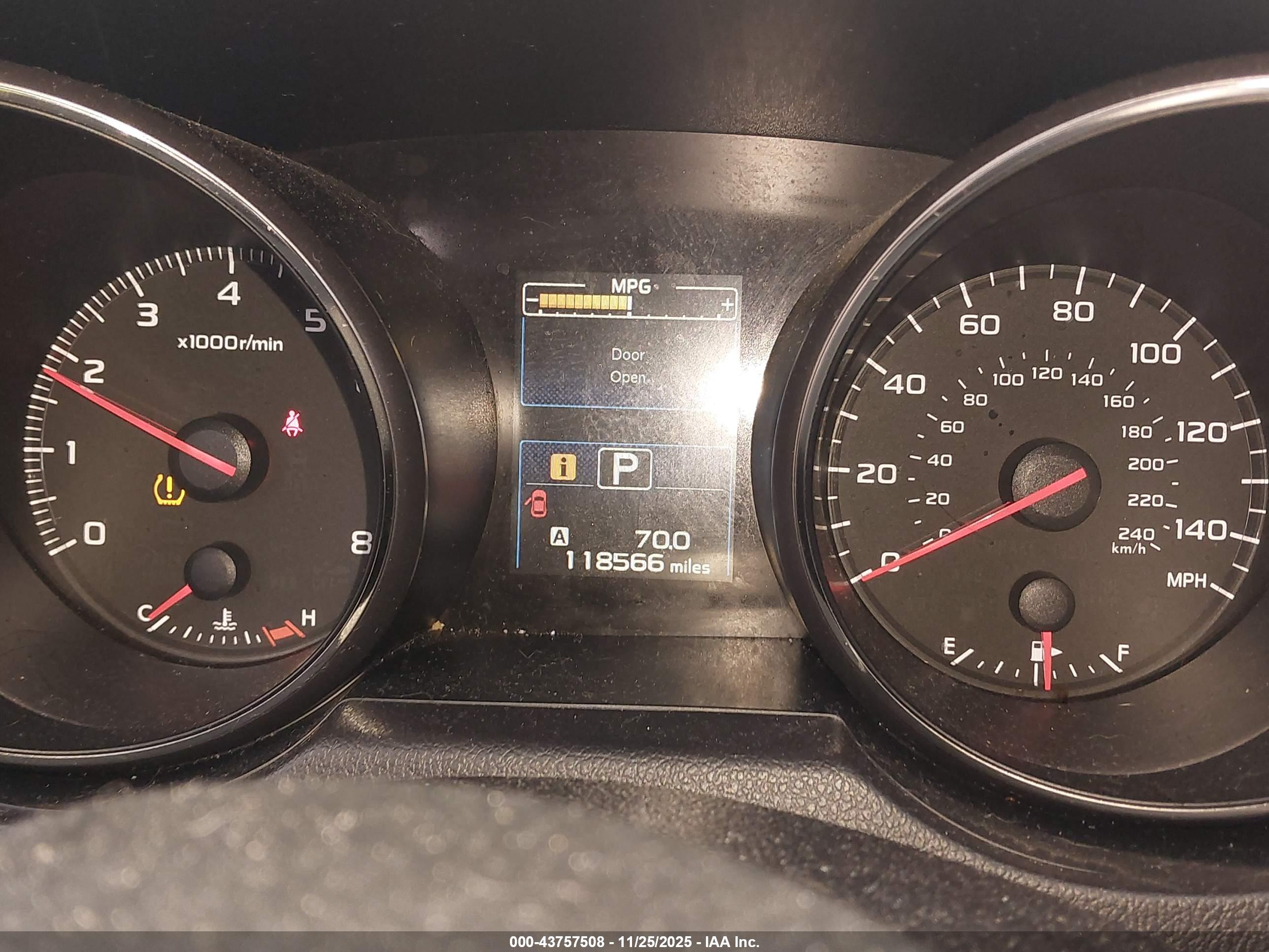 SUBARU LEGACY image 7