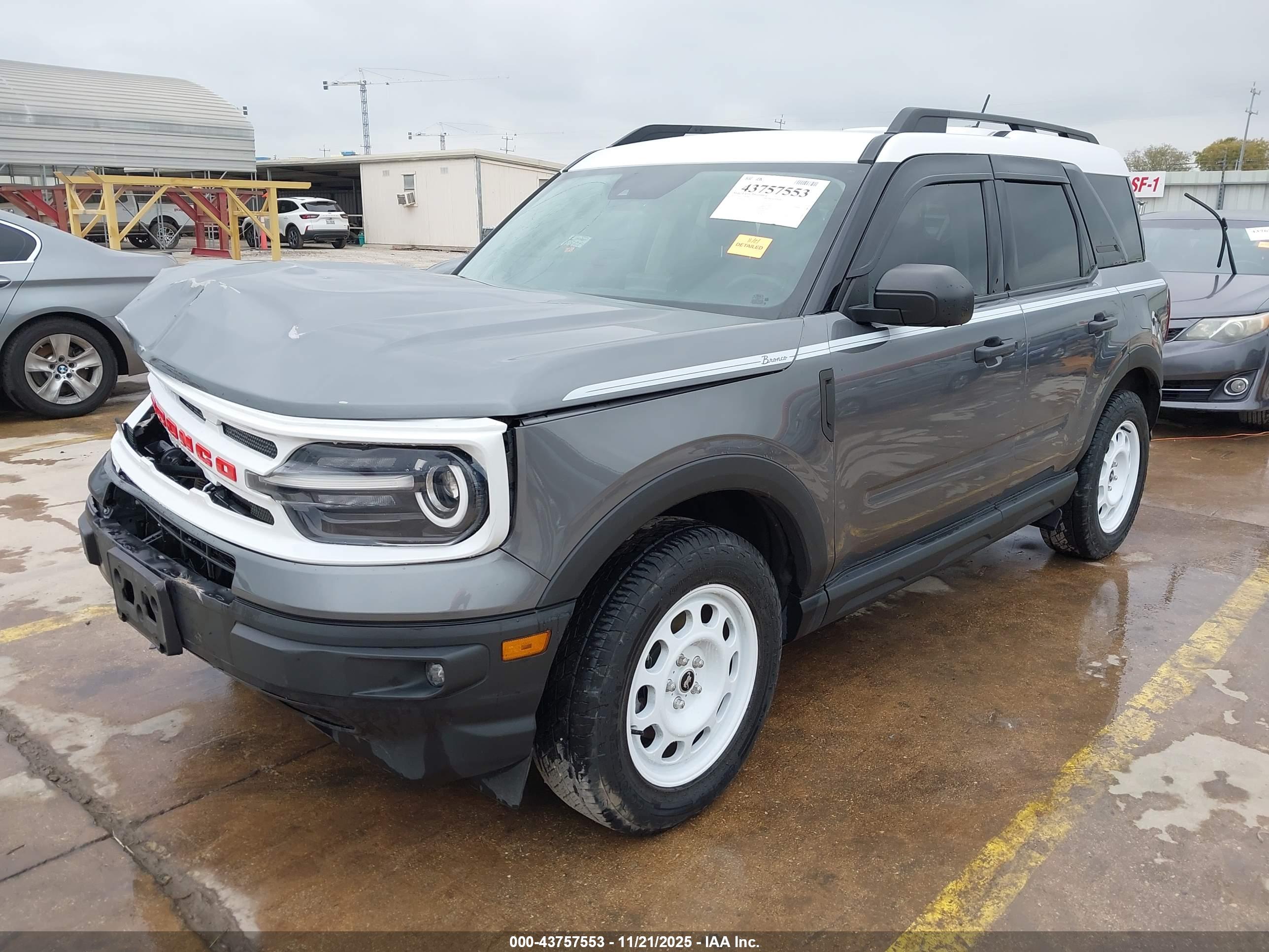 FORD BRONCO image 2