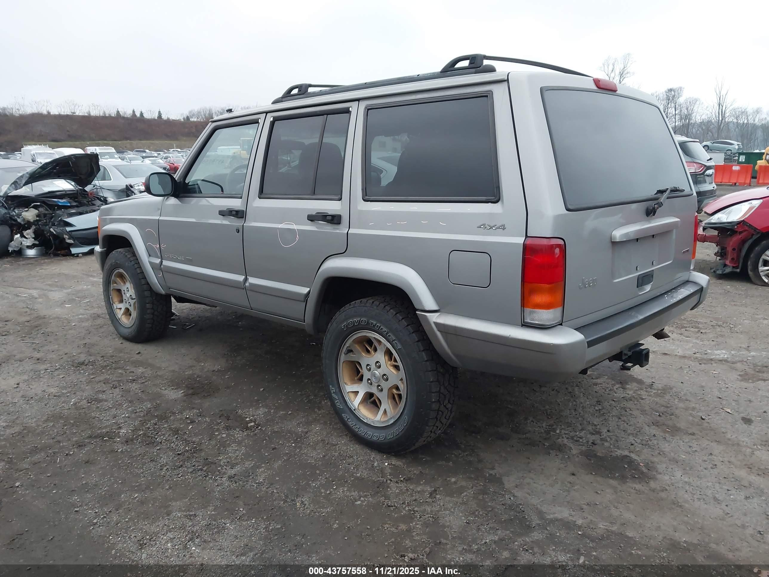 JEEP CHEROKEE image 3
